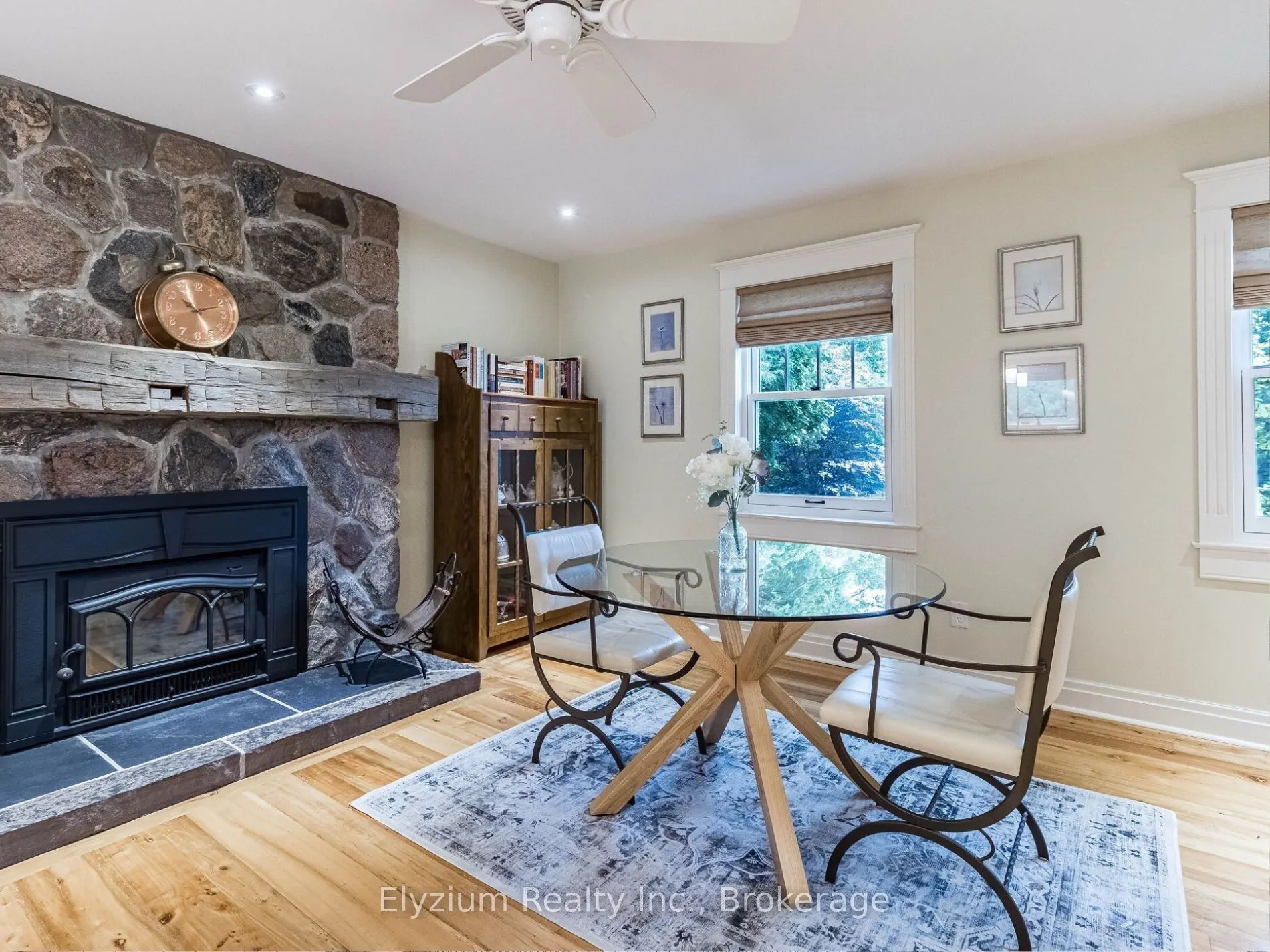 27 Cedar Drive
