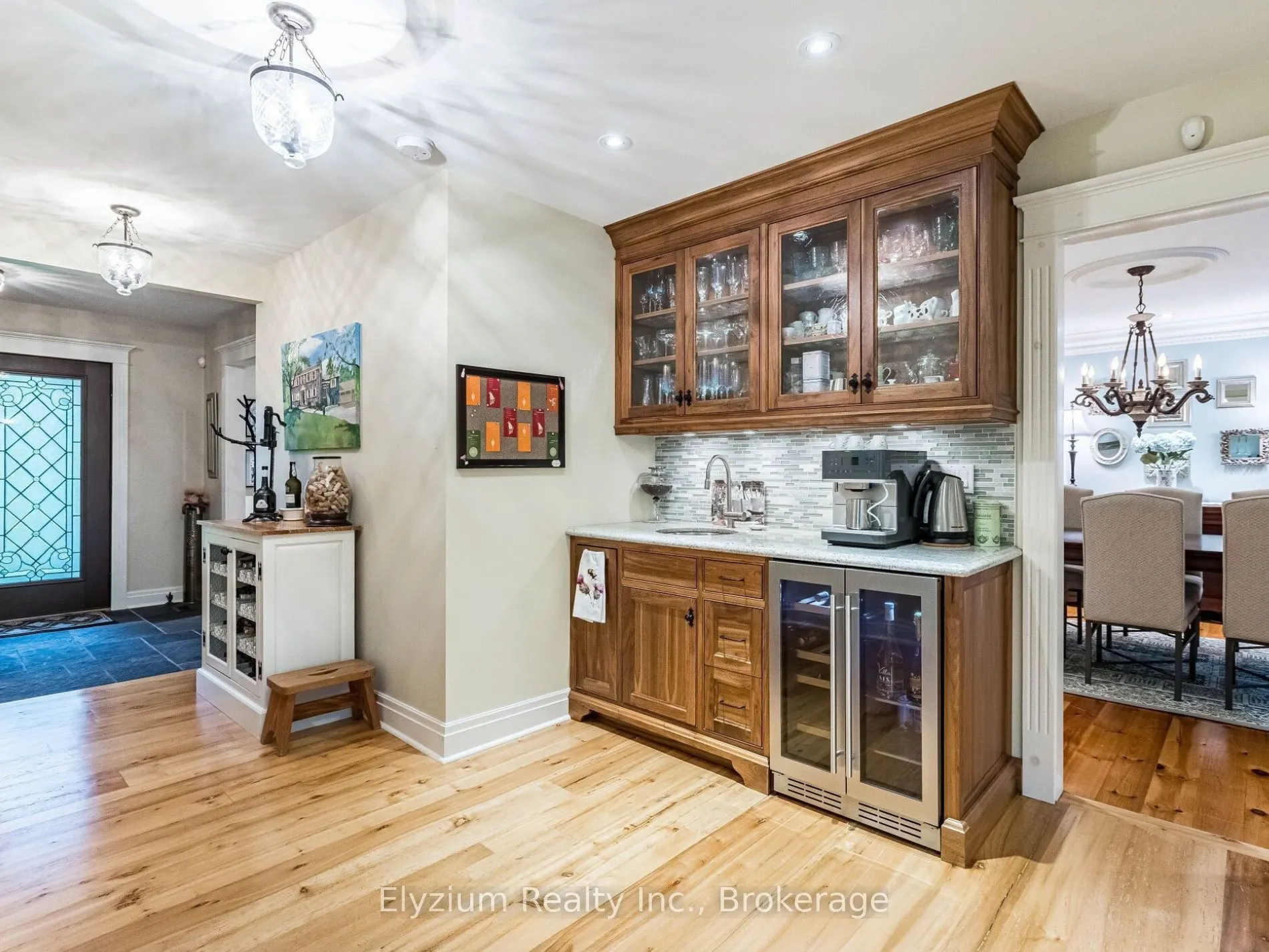 27 Cedar Drive
