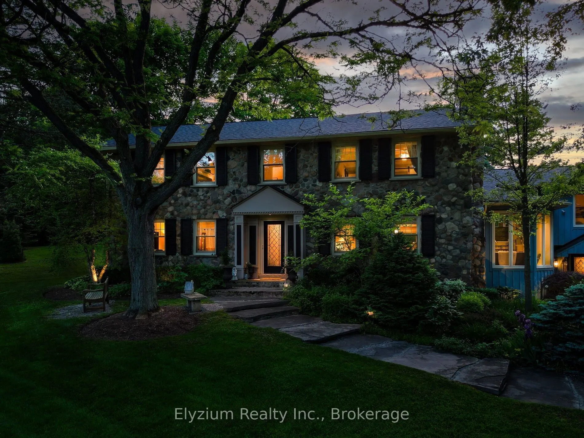 27 Cedar Drive