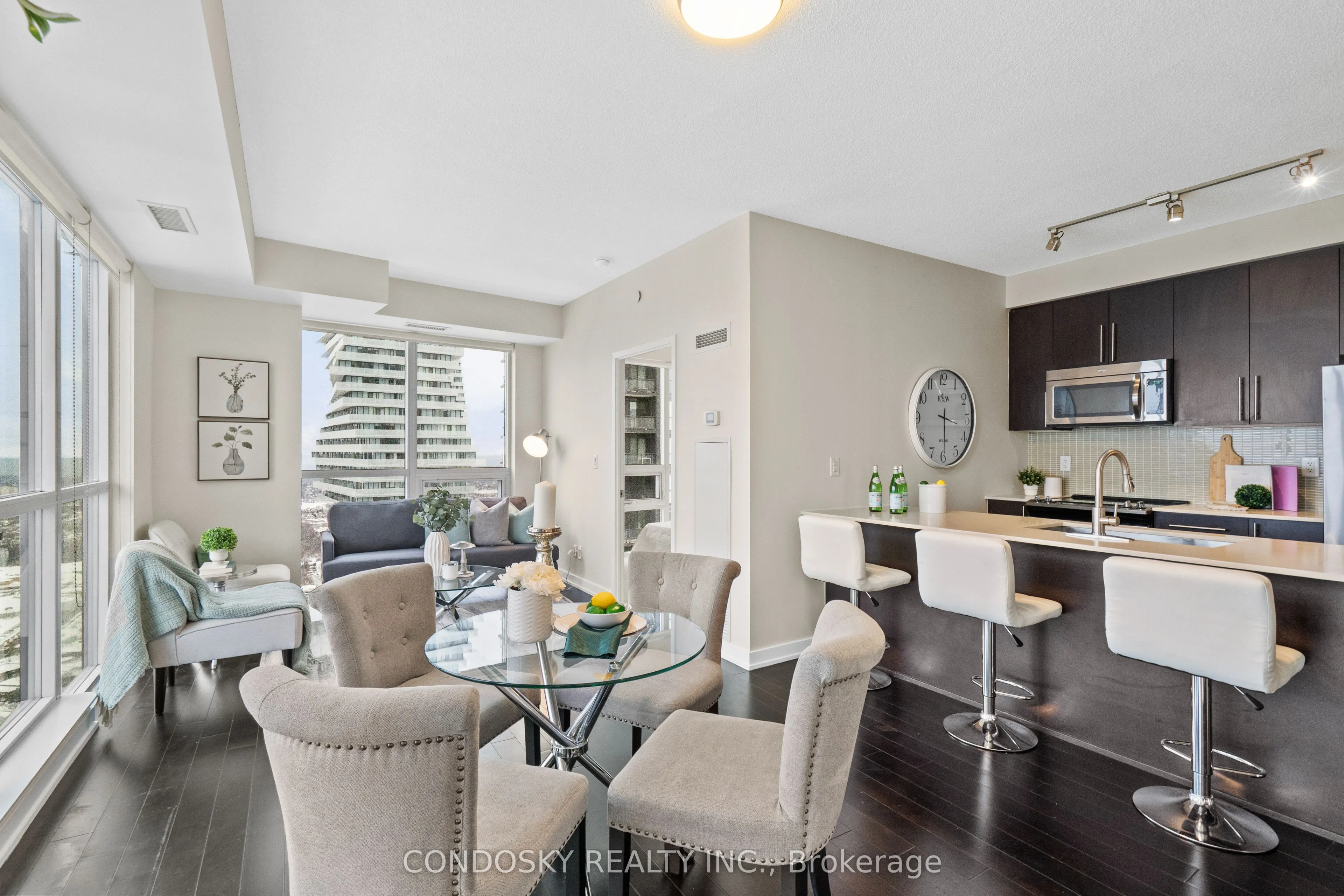 510 Curran Place #4109
