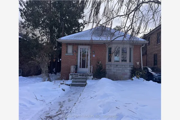 43 Victoria Boulevard