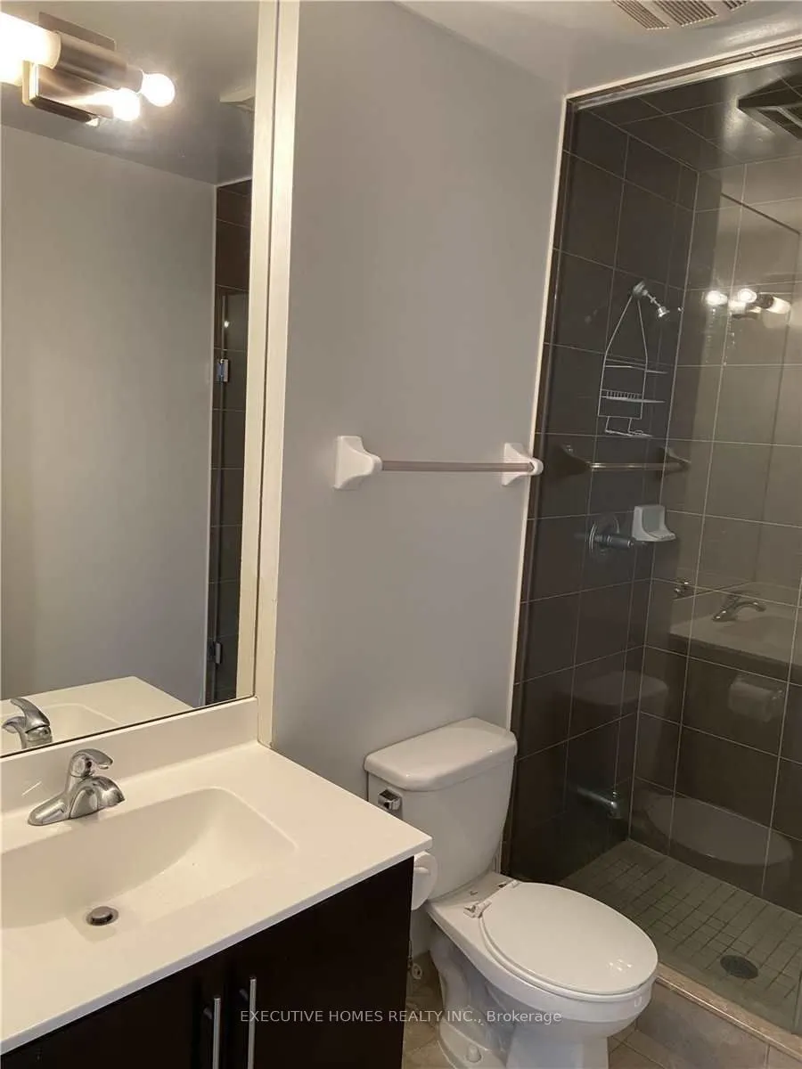 330 Burnhamthorpe Road #2707