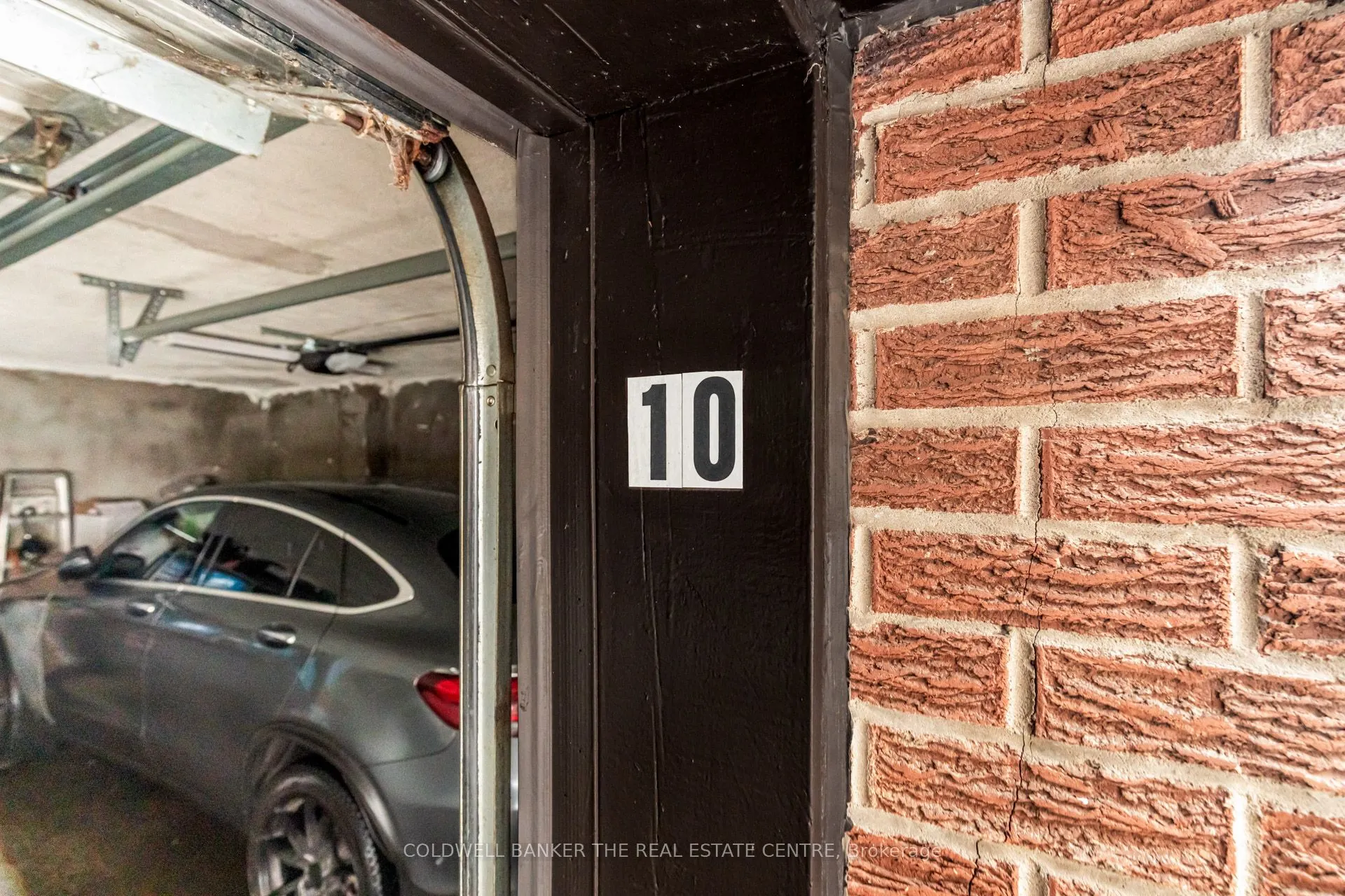 50 Gulliver Road #208