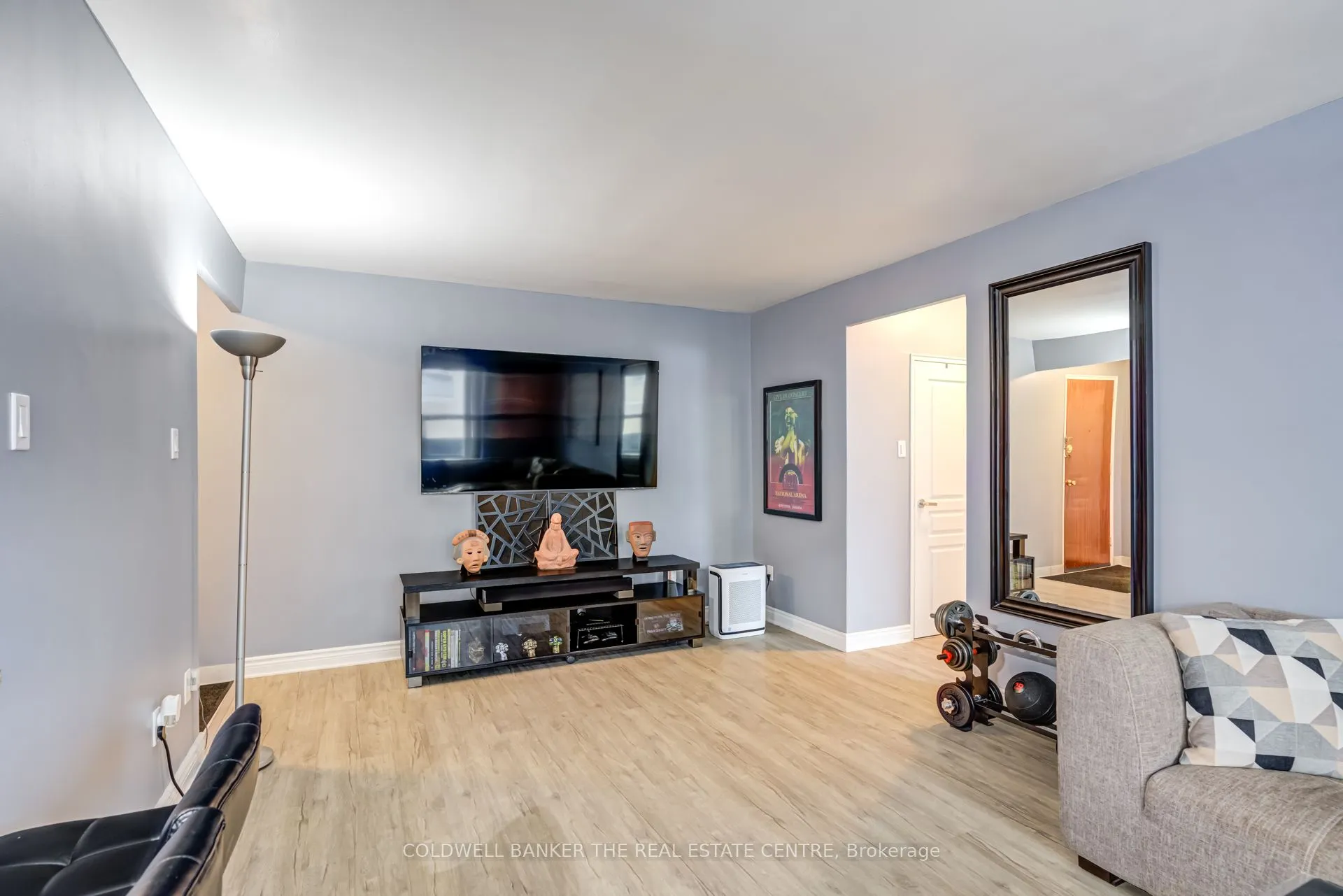 50 Gulliver Road #208