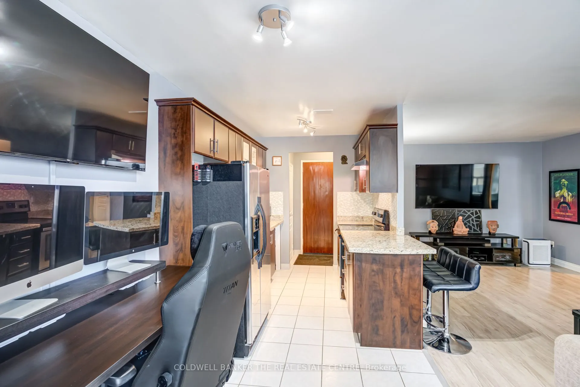 50 Gulliver Road #208