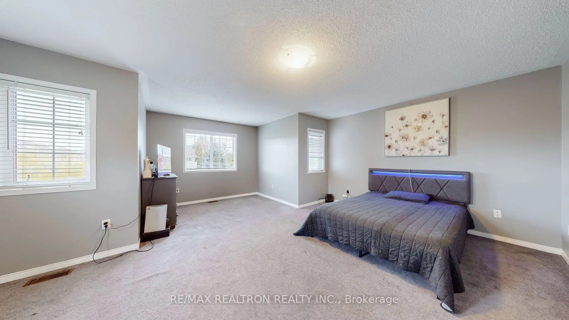 147 Porchlight Road