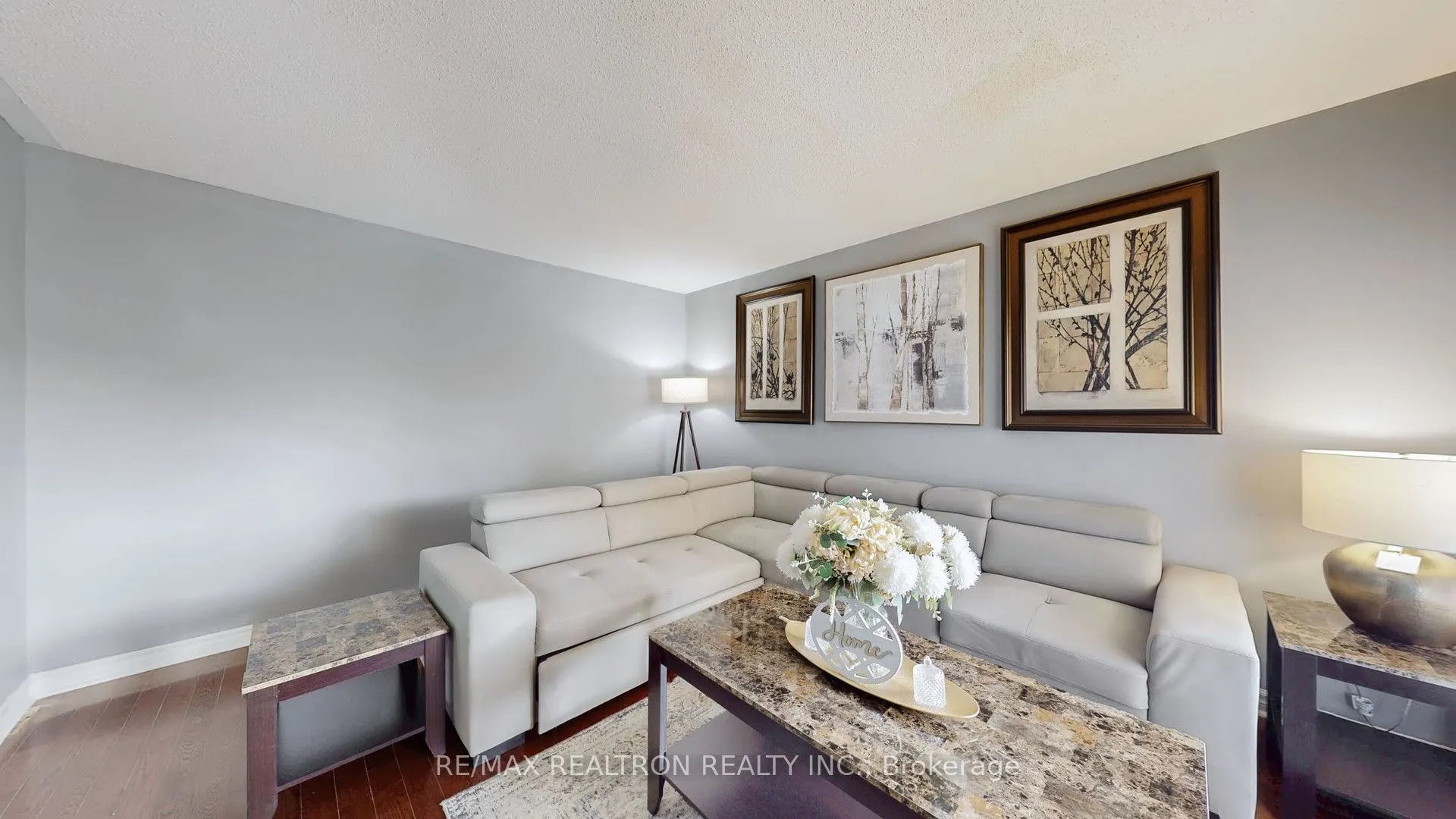 147 Porchlight Road