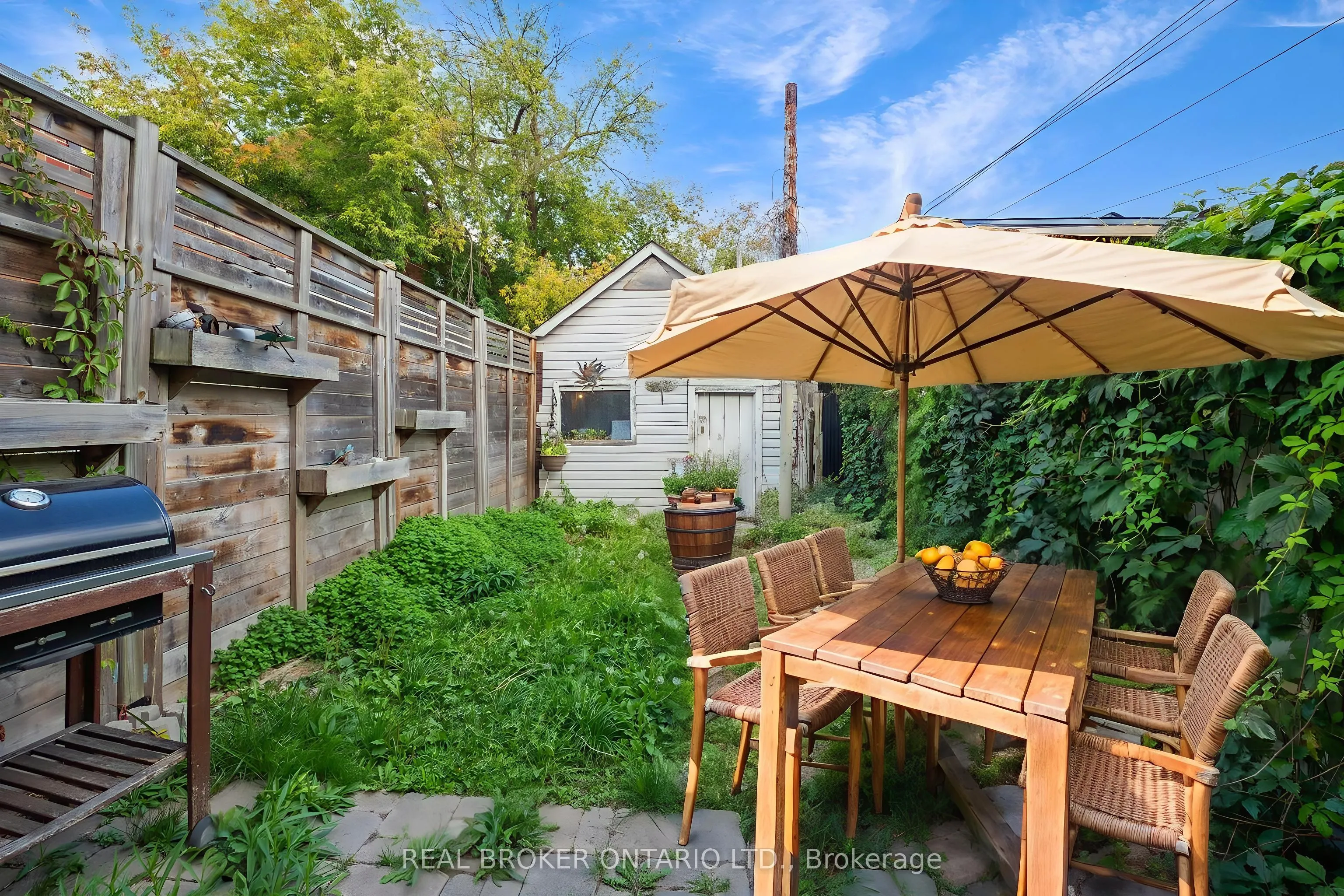 195 Islington Avenue