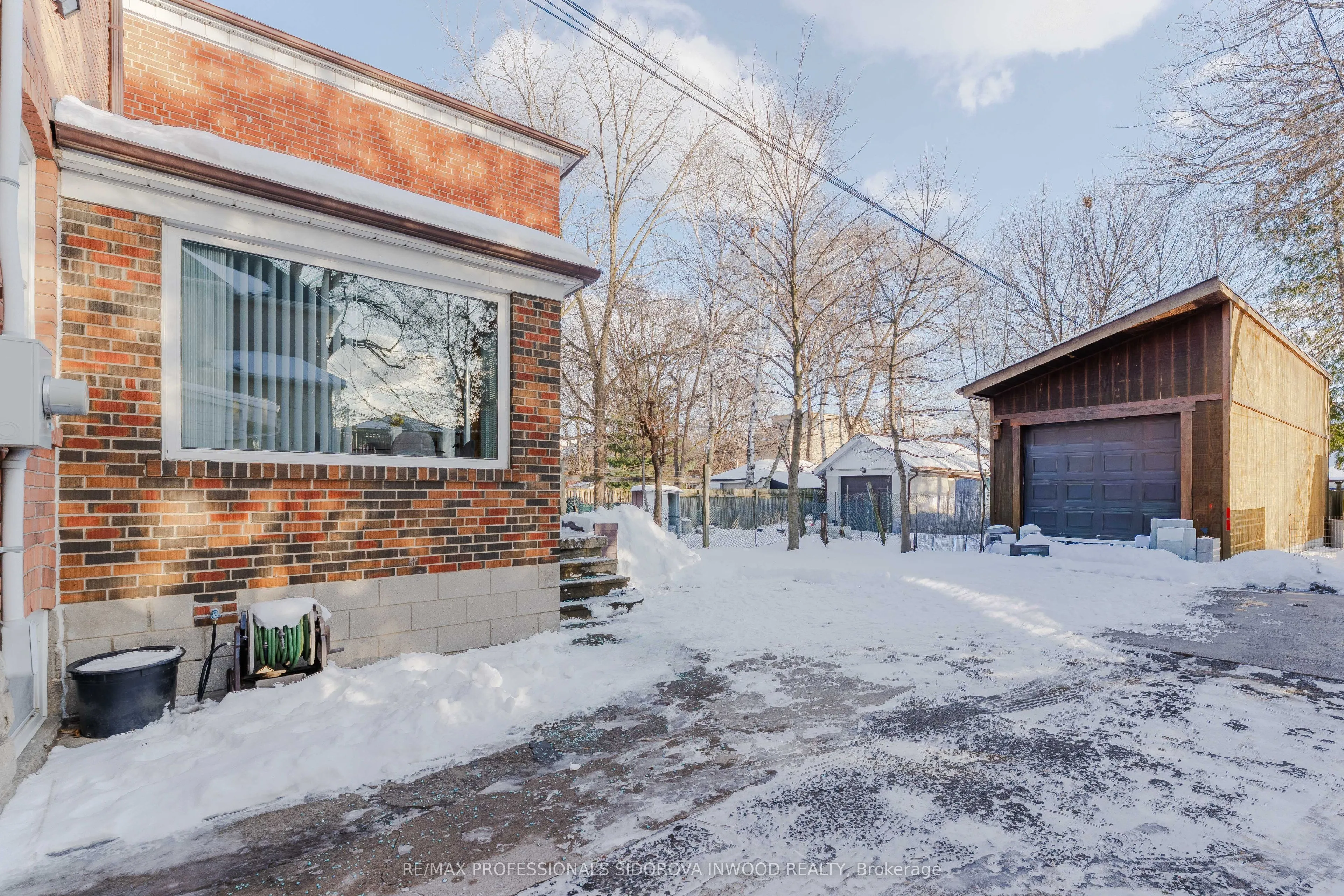 11 Winfield Avenue