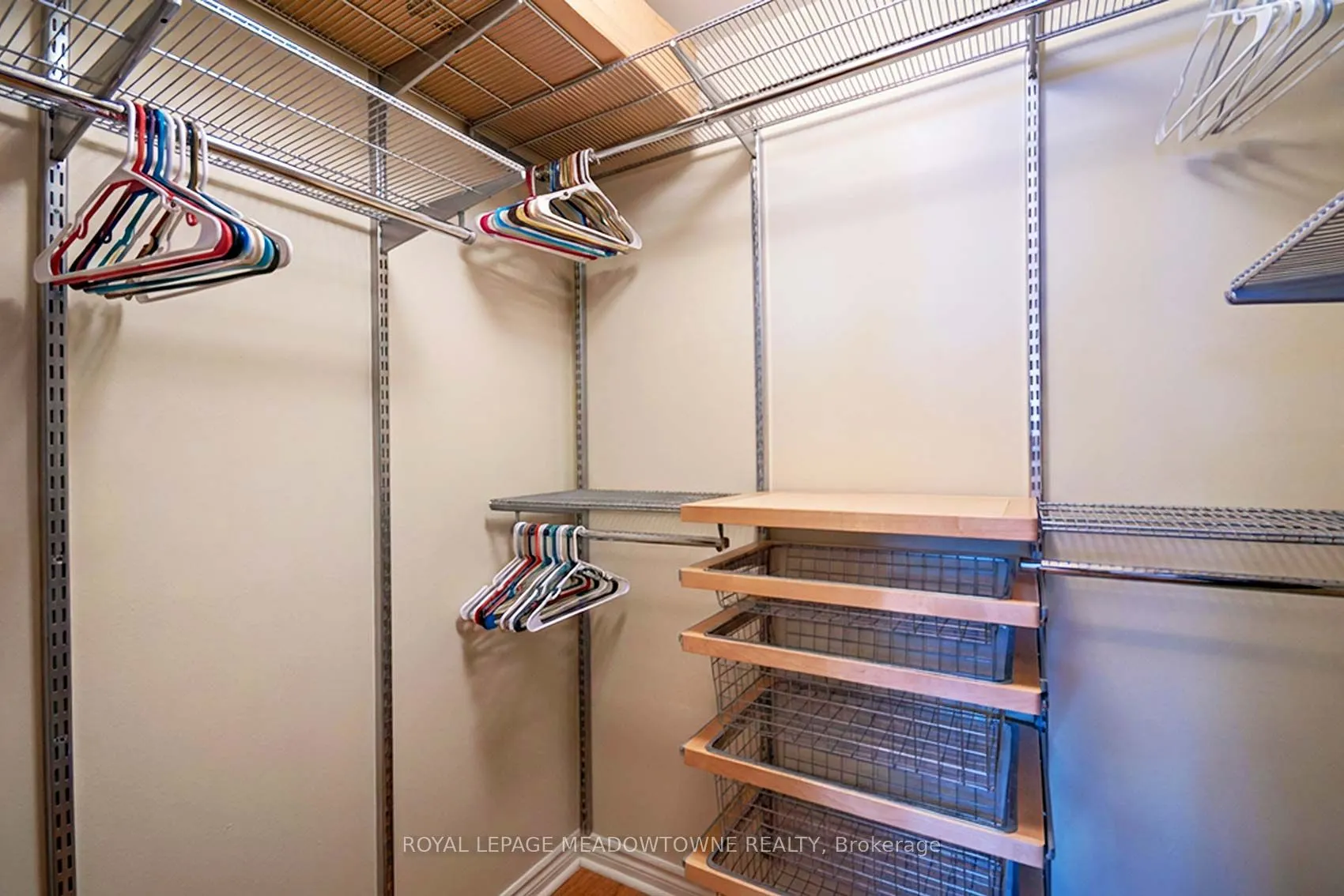 2529 Claymore Crescent