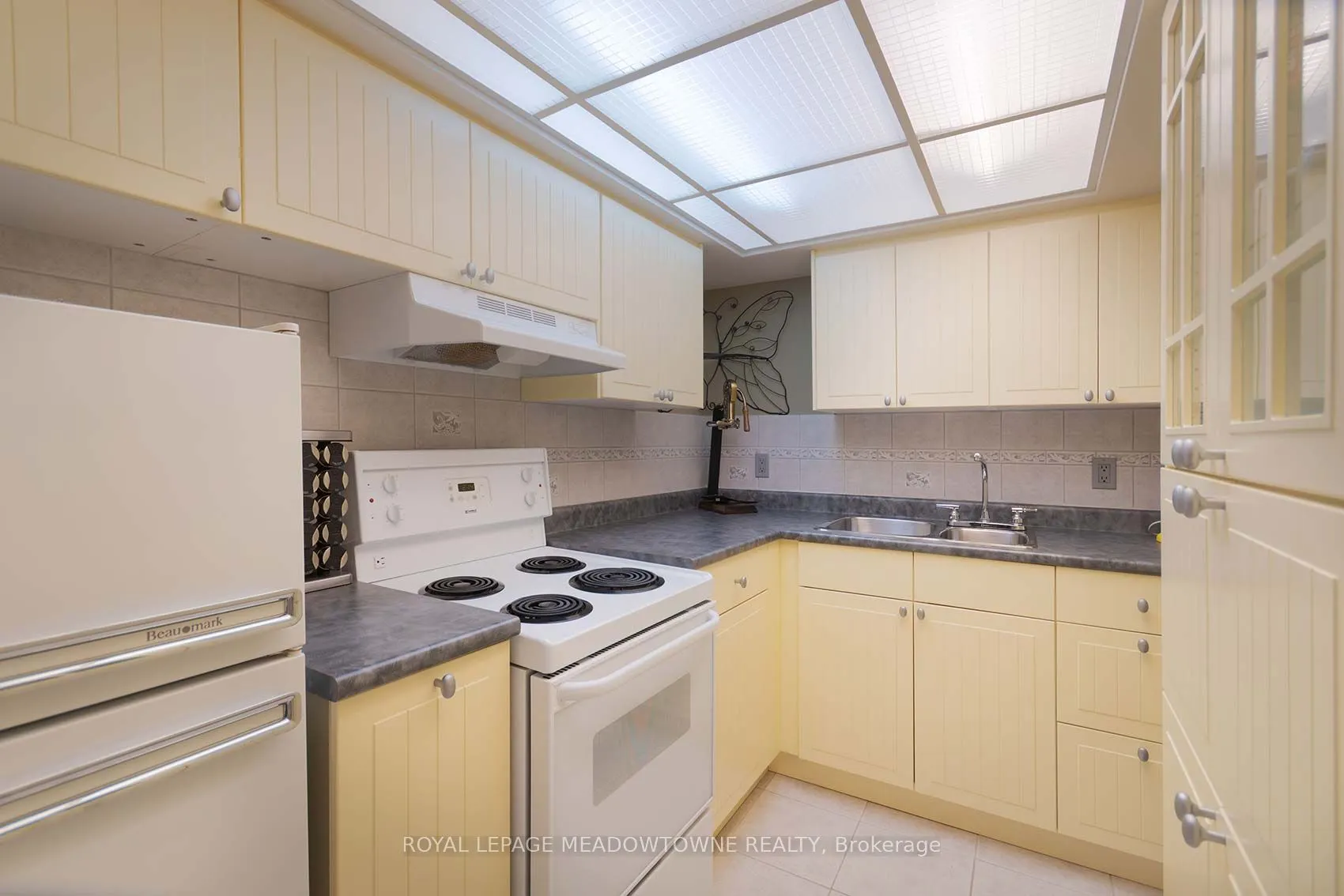 2529 Claymore Crescent