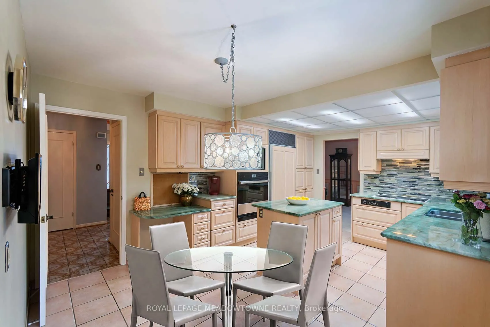 2529 Claymore Crescent