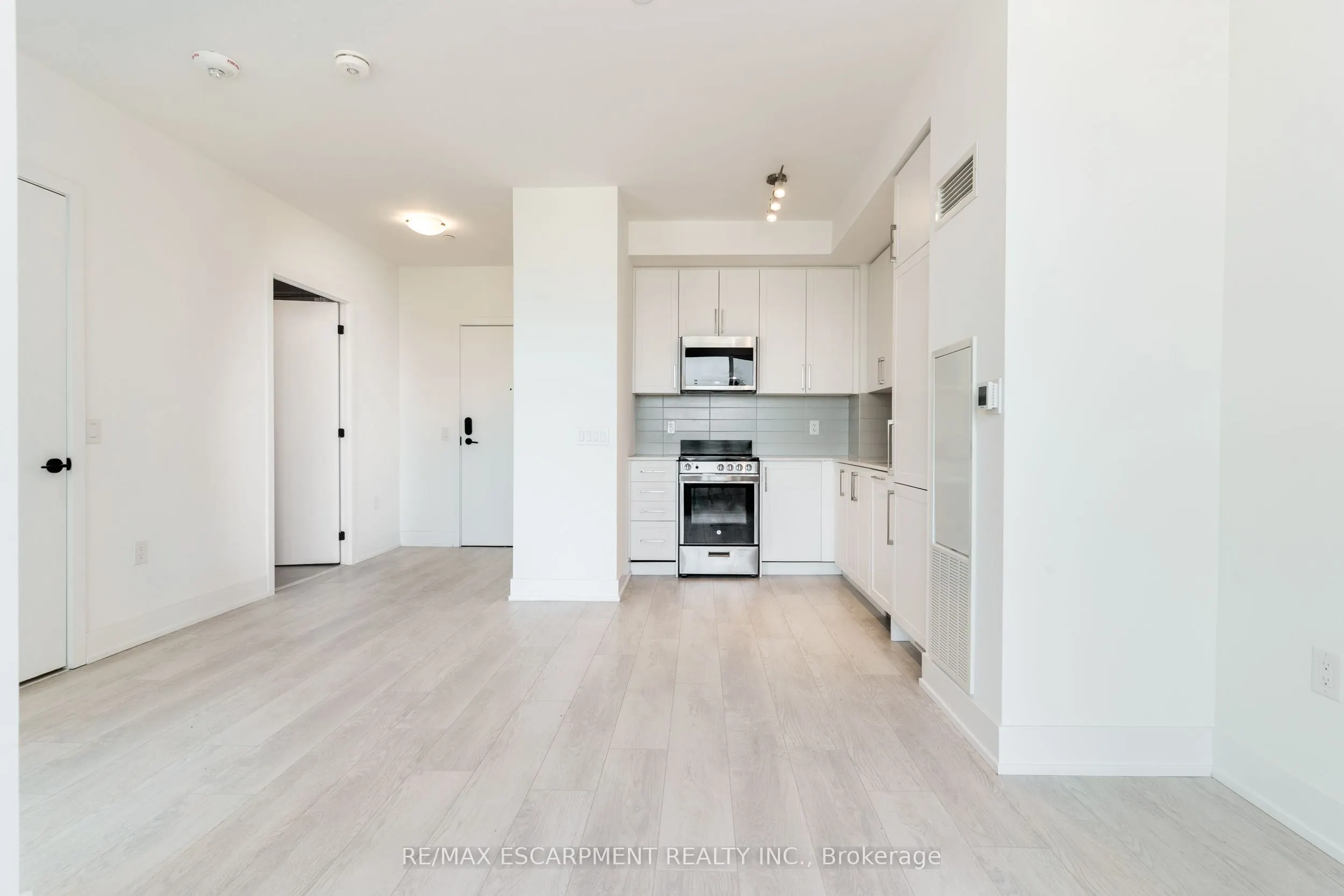 2450 Old Bronte Road #614