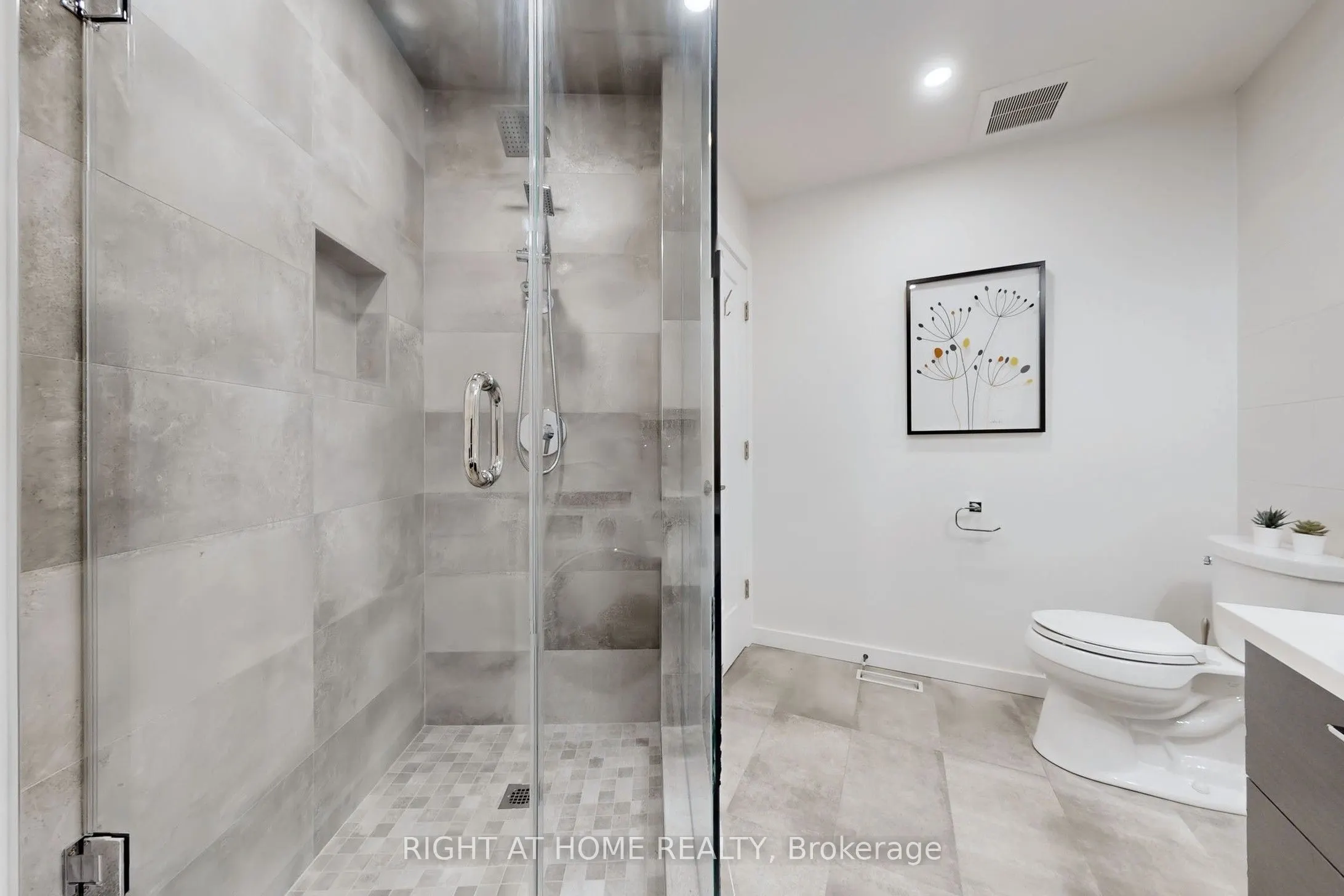 400 Bloor Street #6