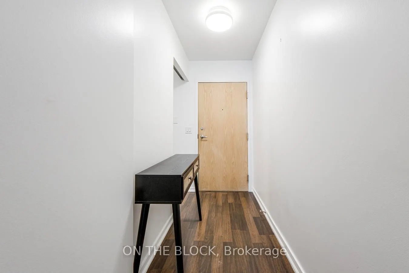 38 Joe Shuster Way #302