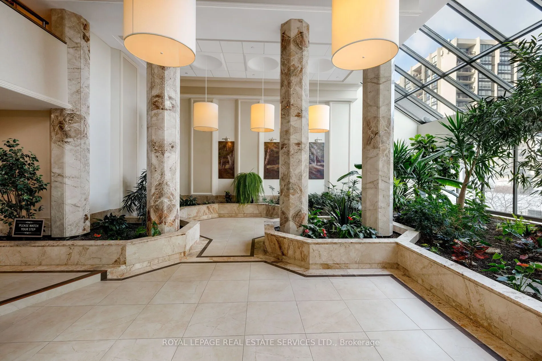 2180 Marine Drive #1401