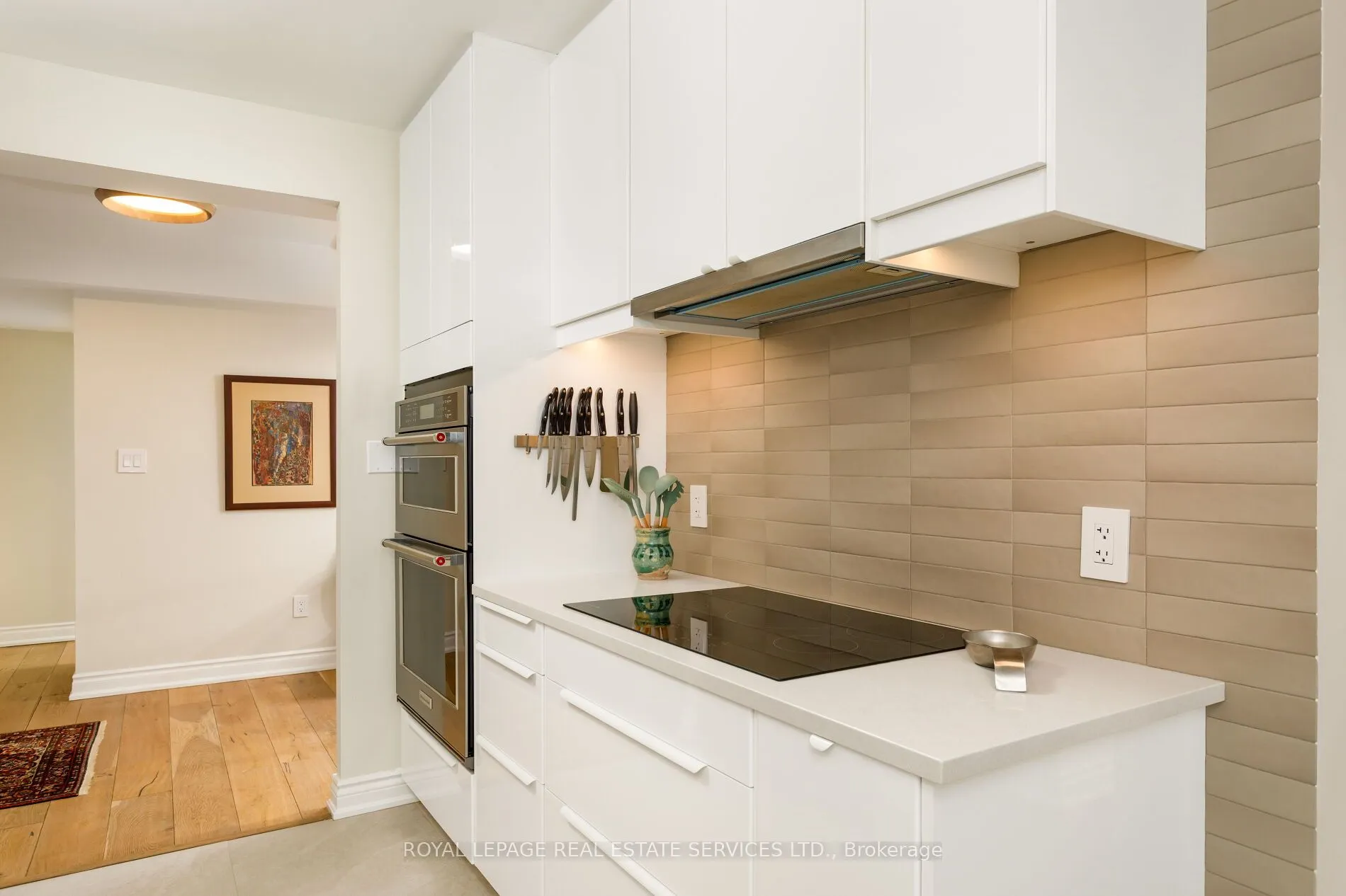 2180 Marine Drive #1401