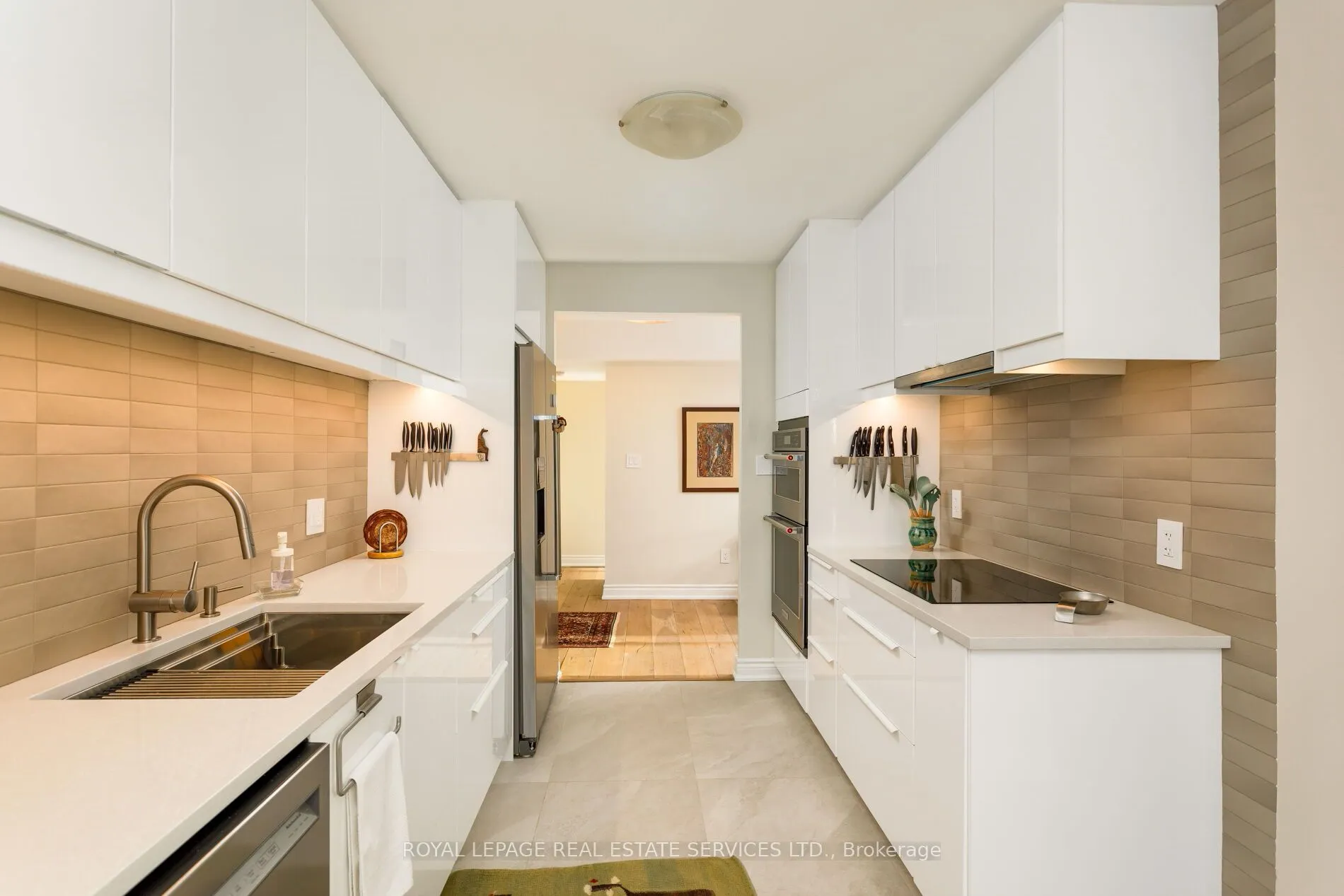 2180 Marine Drive #1401