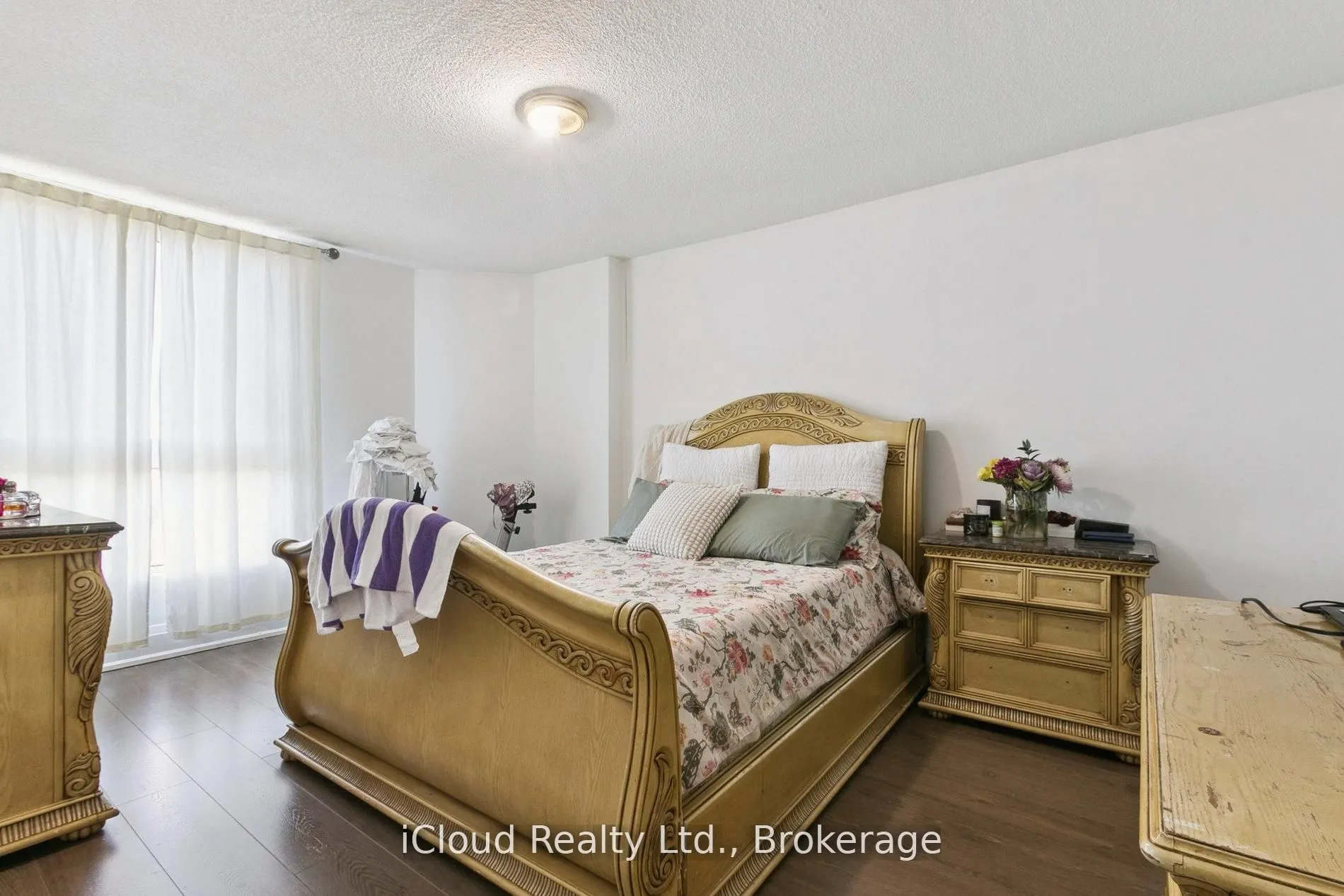 238 Albion Road #1108