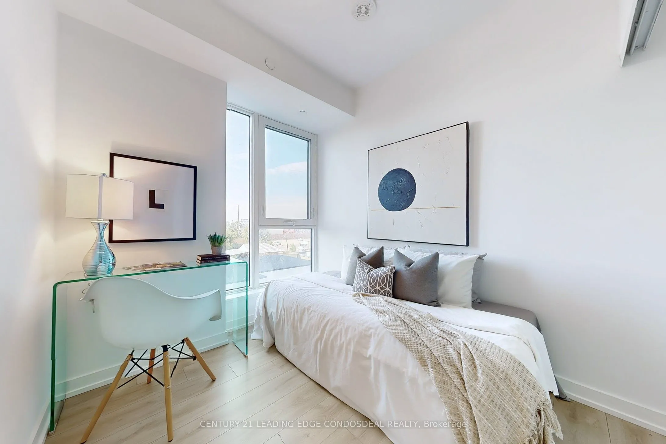1195 The Queensway #213
