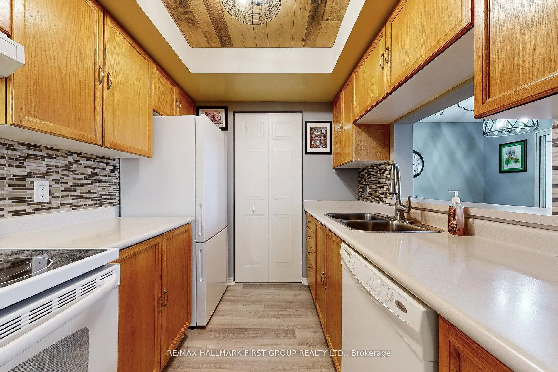 8351 McLaughlin Road S #218