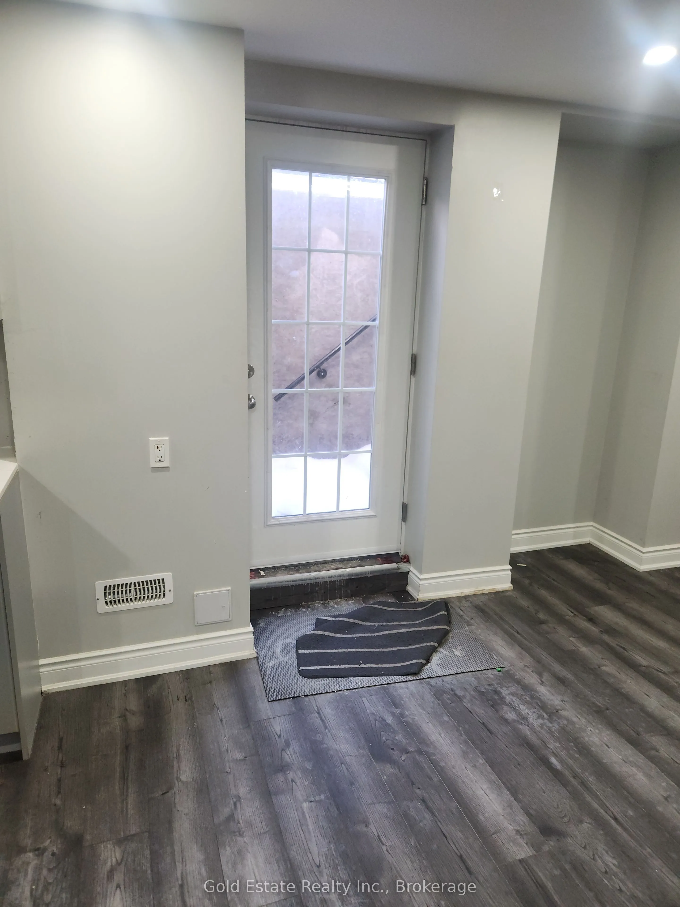 34 Pinestaff Road