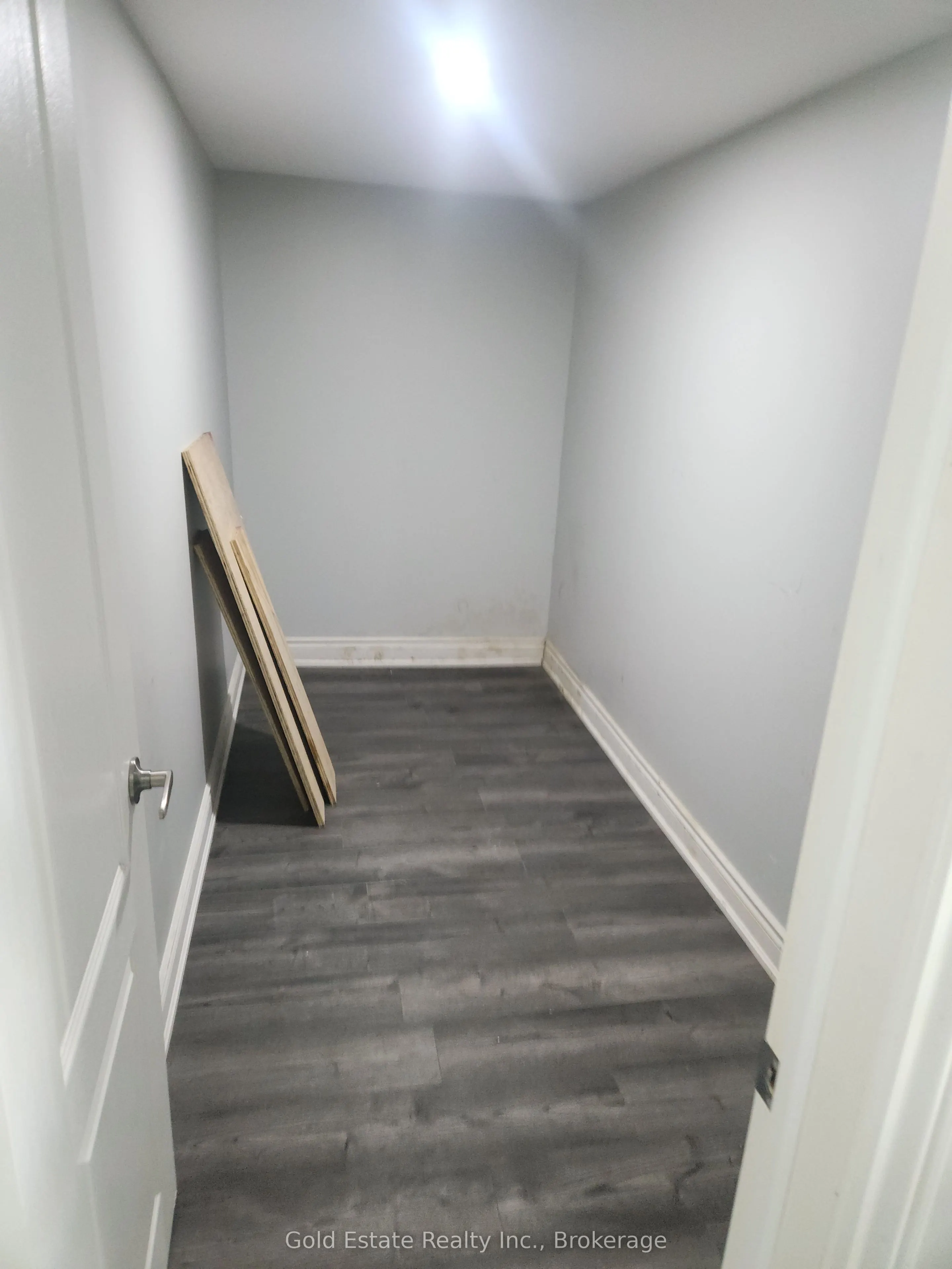 34 Pinestaff Road