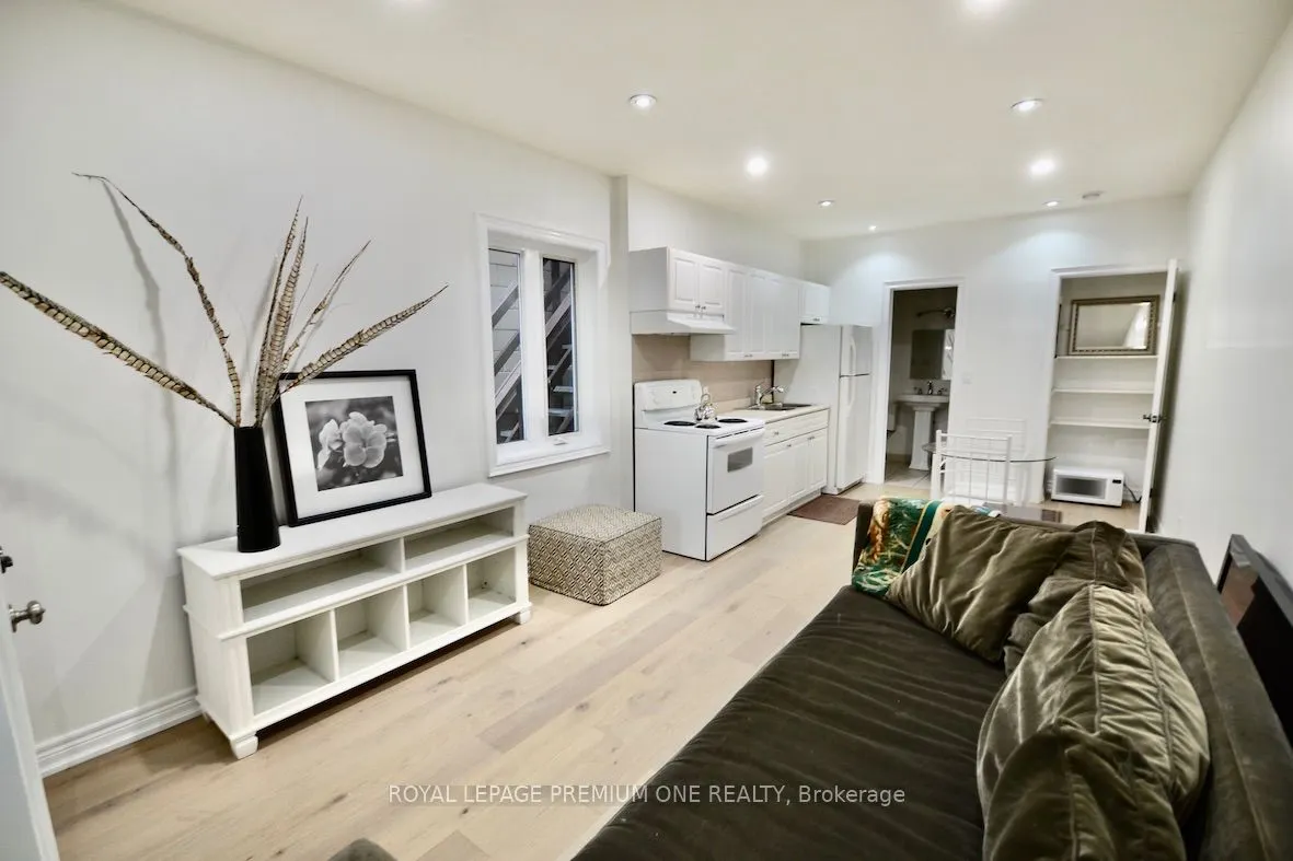 312 Rustic Road #B
