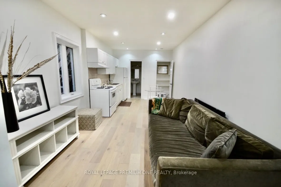 312 Rustic Road #B