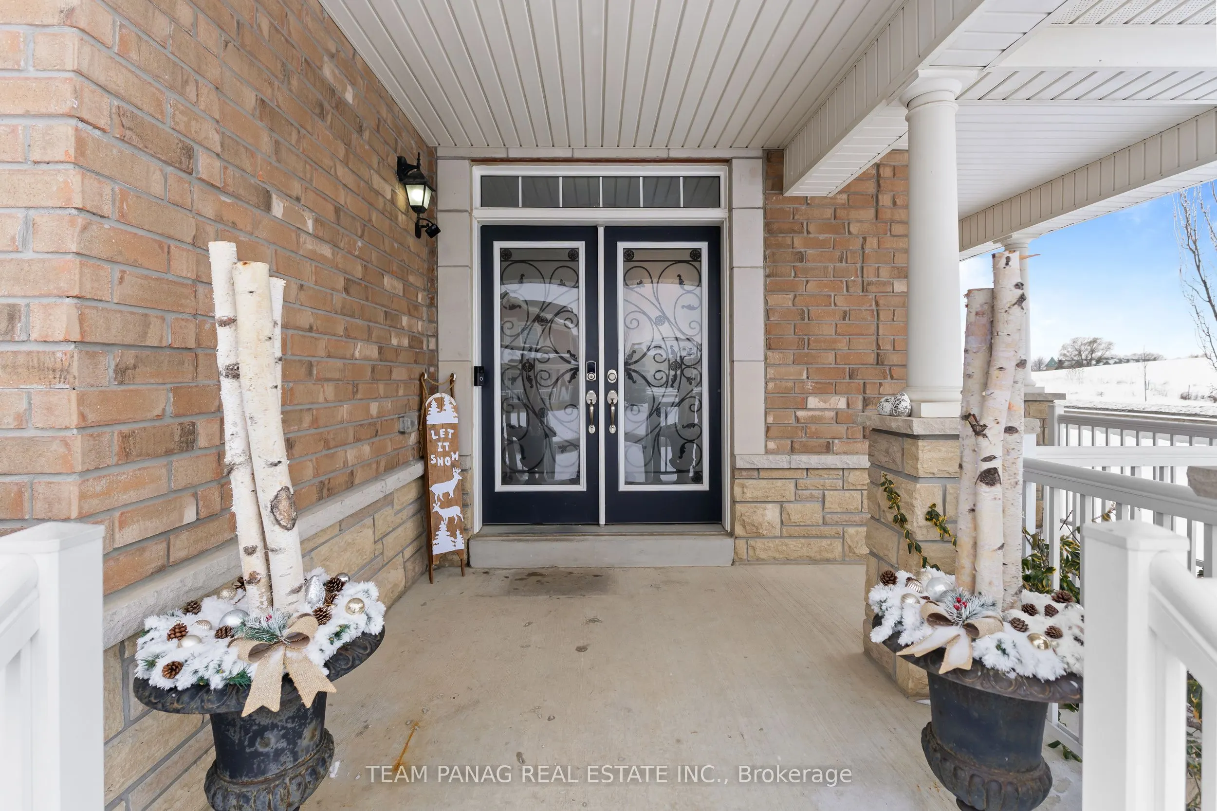 2 STONECROP Road