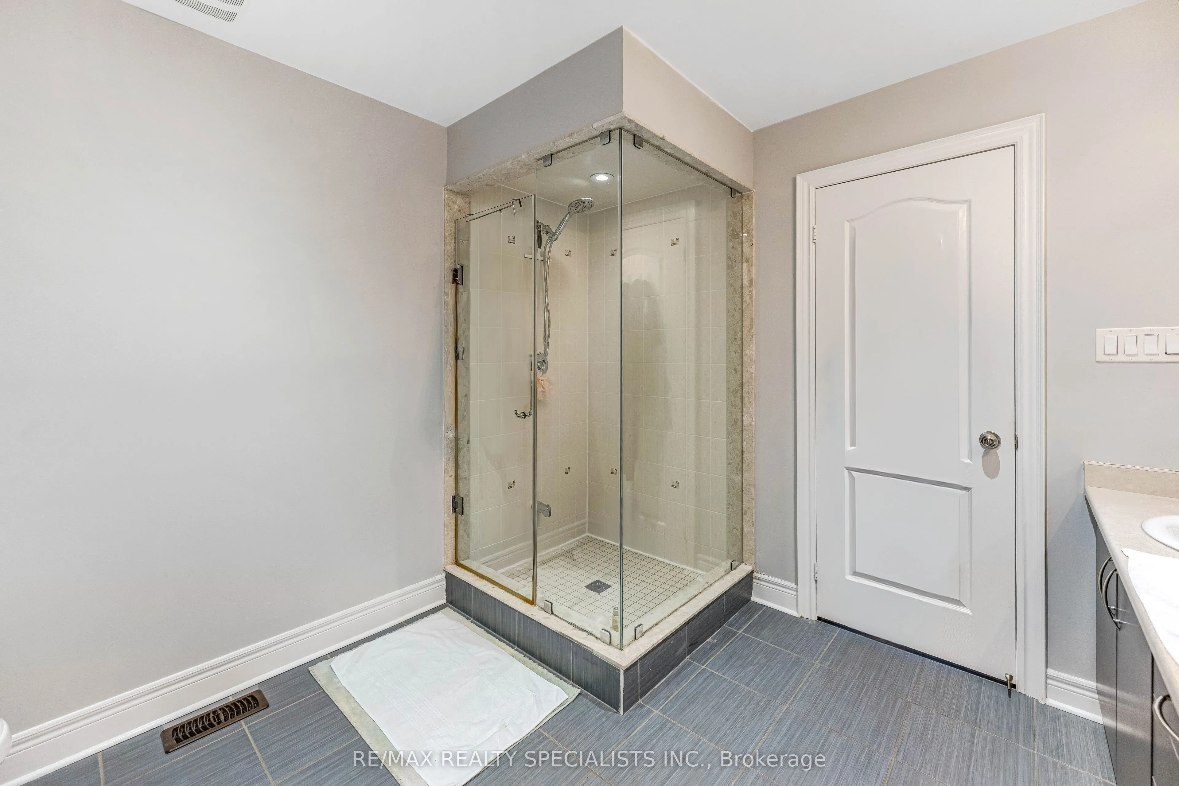 171 Rising Hill Ridge