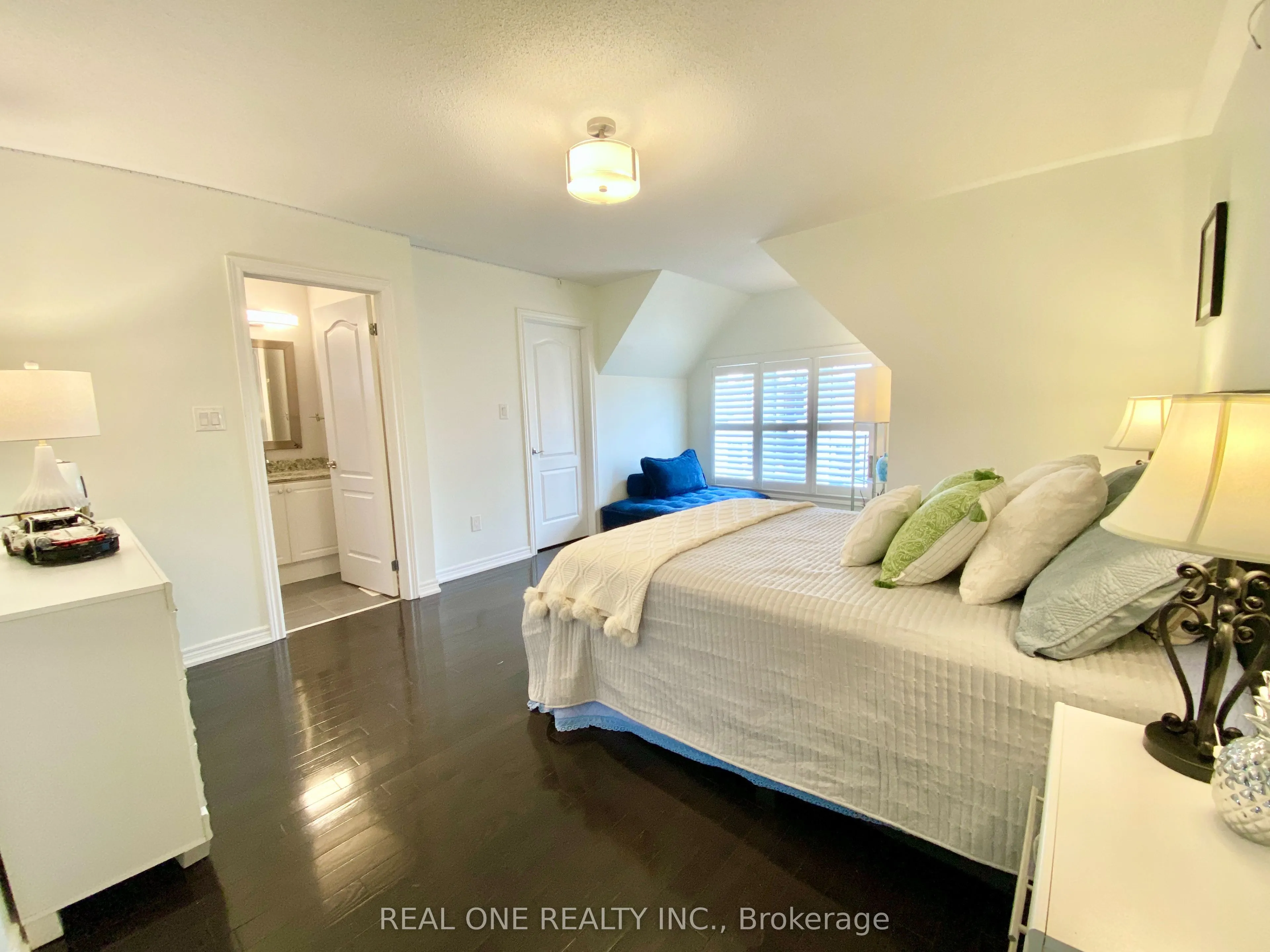 238 Nautical Boulevard