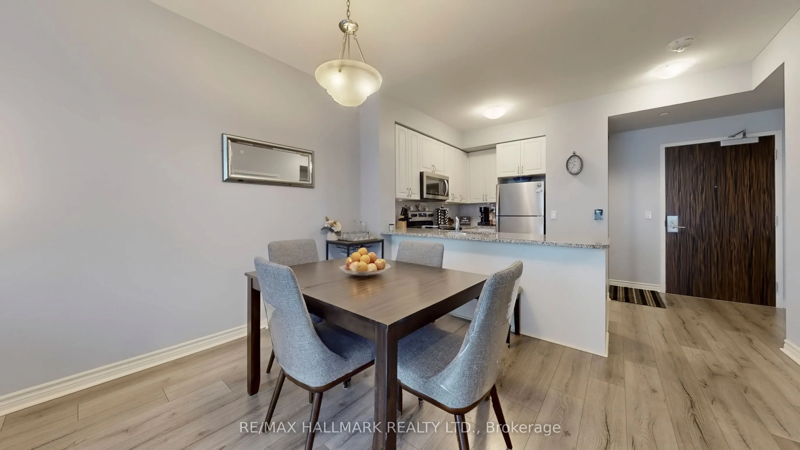 349 Rathburn Road W #910
