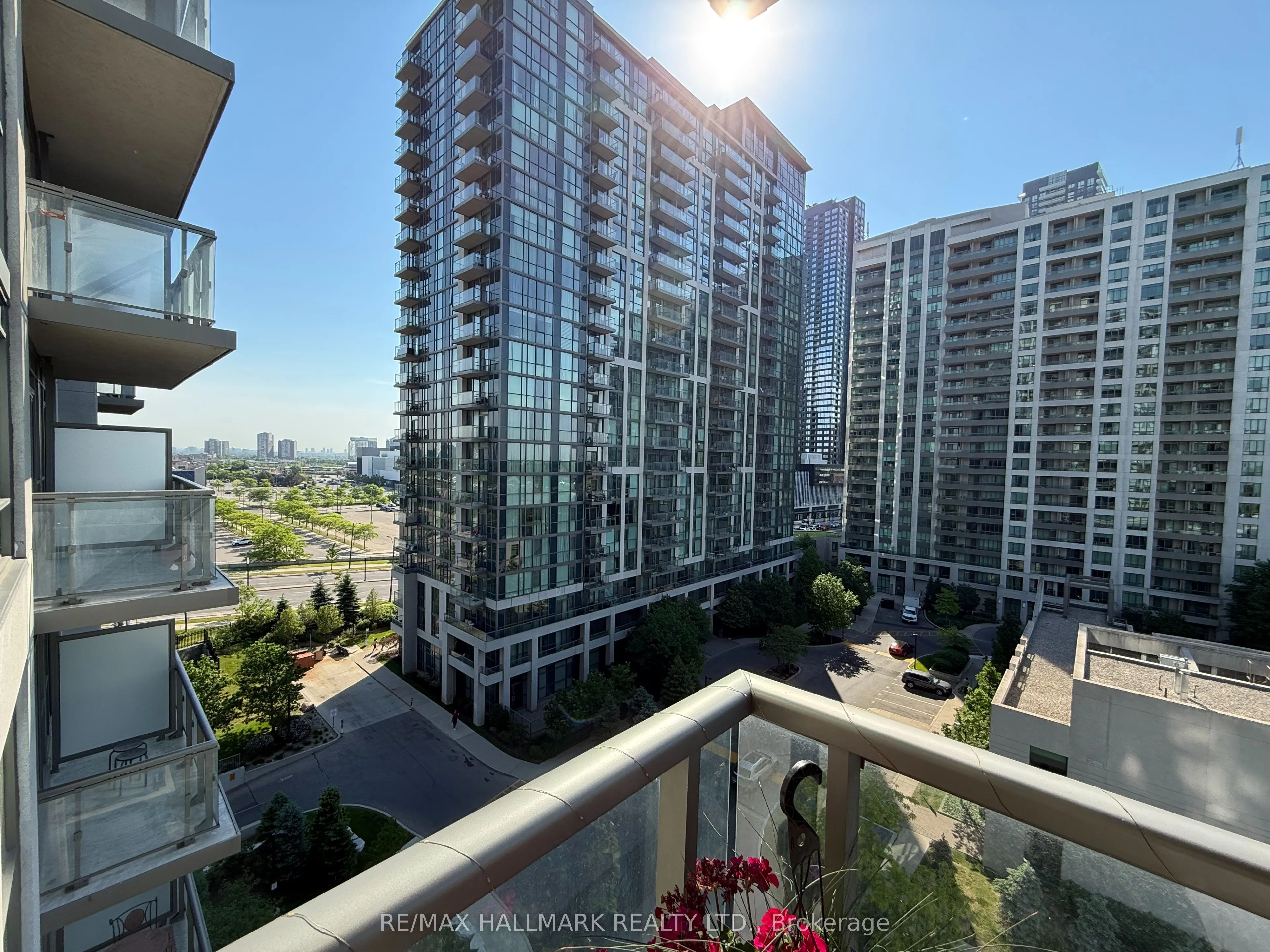 349 Rathburn Road W #910