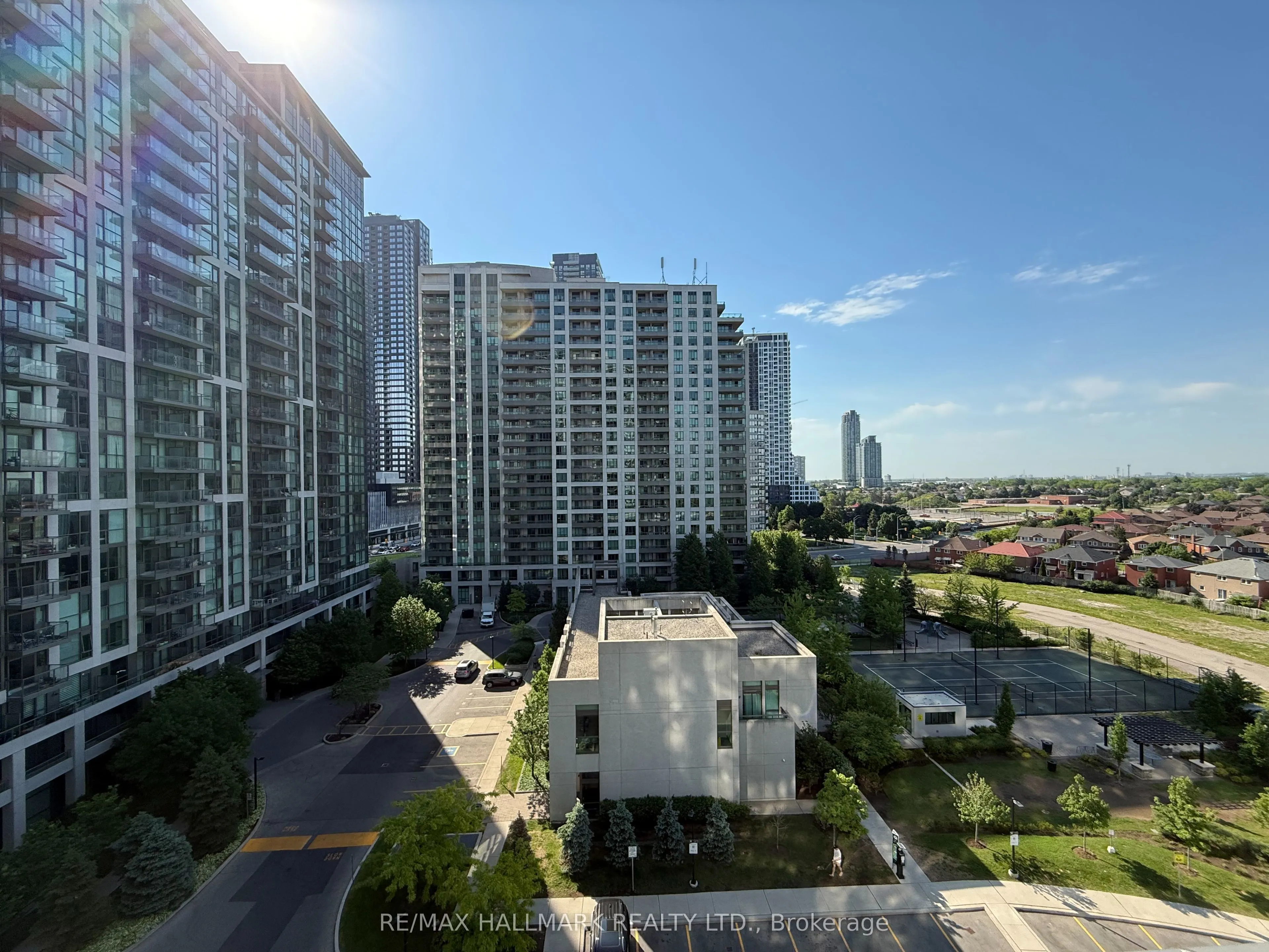 349 Rathburn Road W #910
