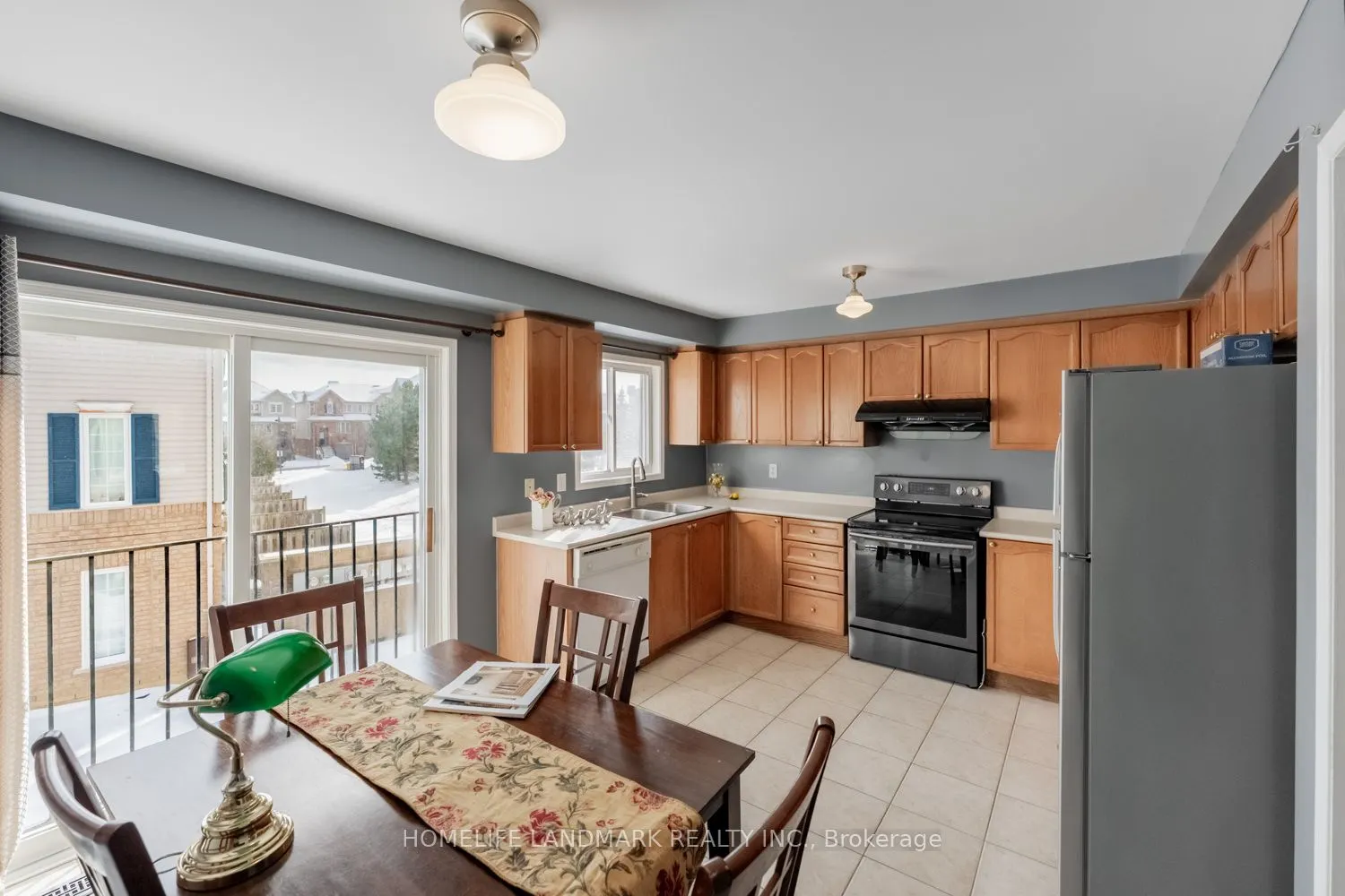 4950 Albina Way #28