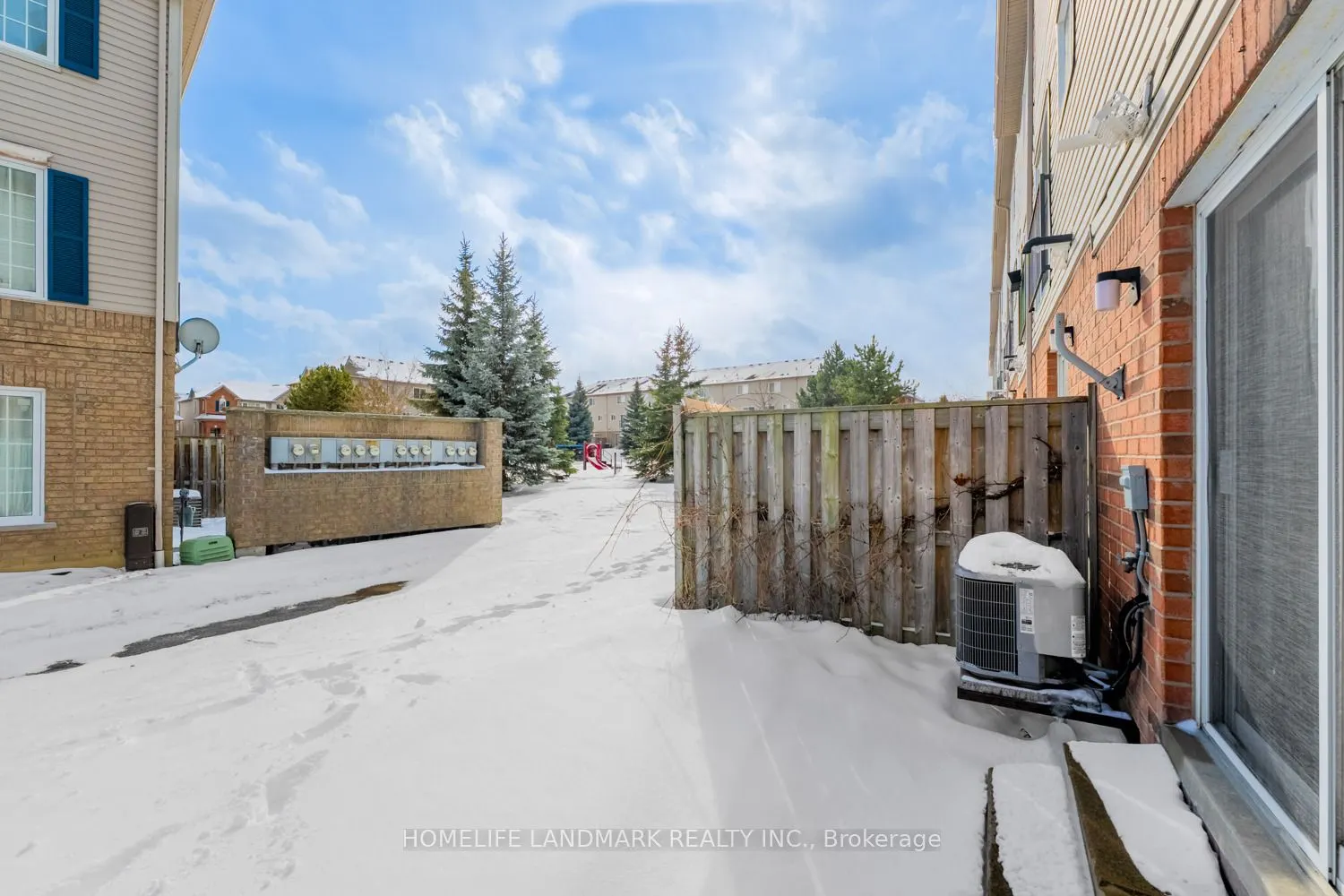 4950 Albina Way #28