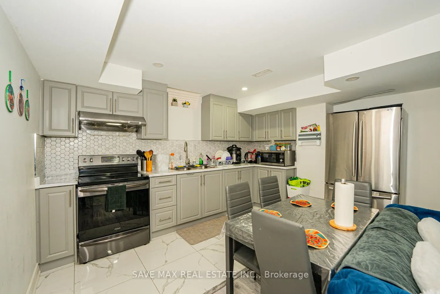 17 Monarch Drive