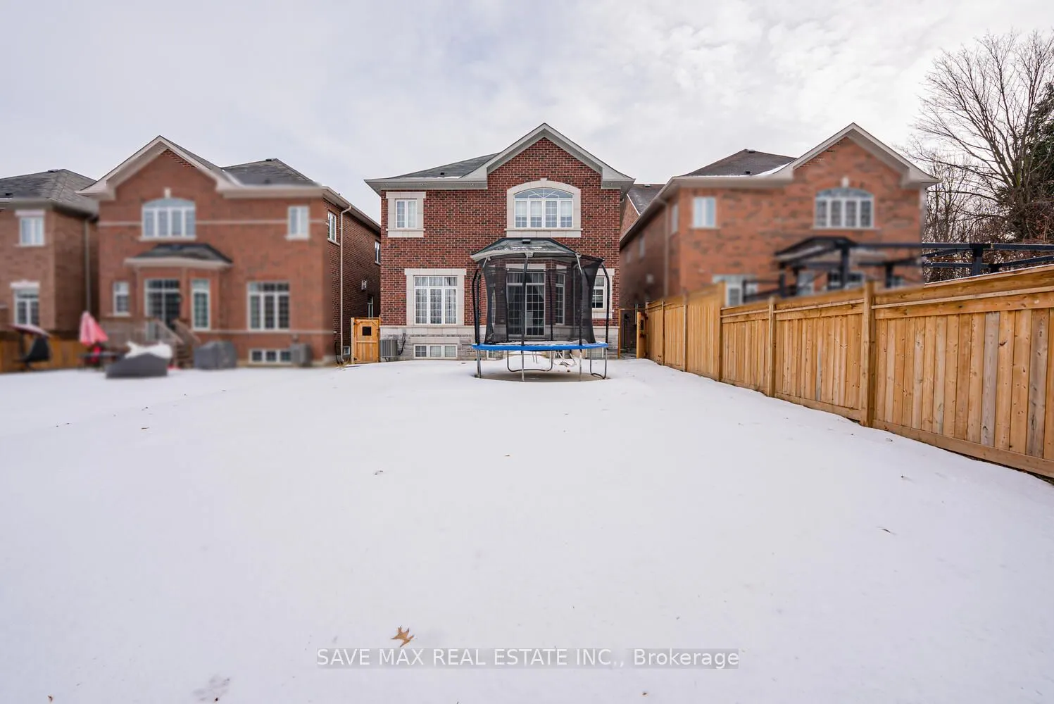 17 Monarch Drive