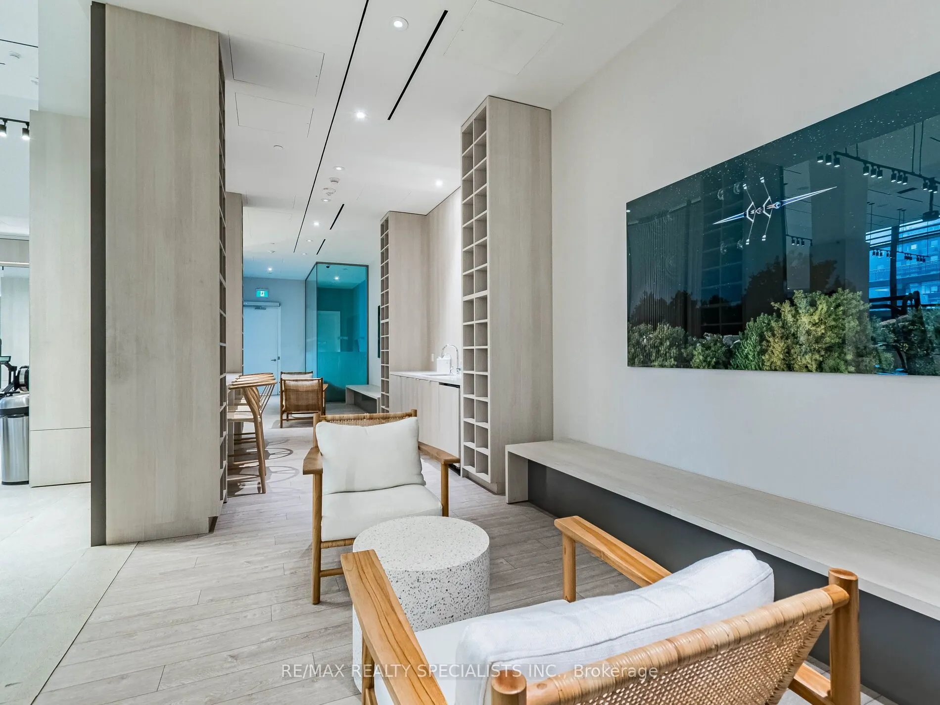 28 ANN Street #1315