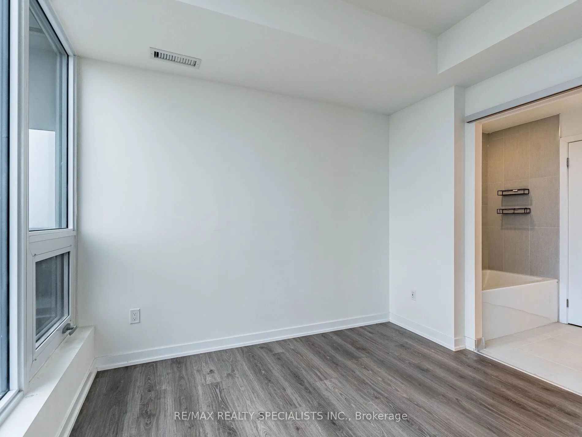 28 ANN Street #1315