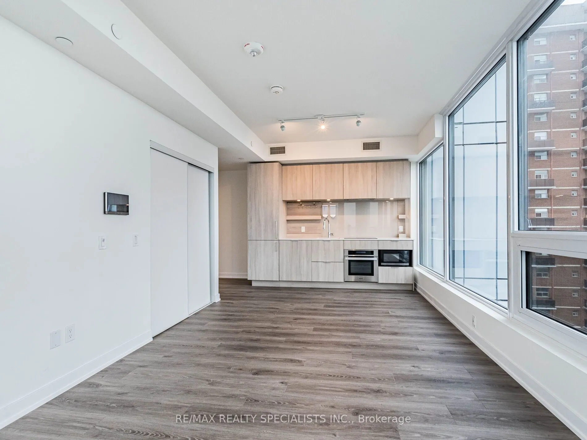 28 ANN Street #1315