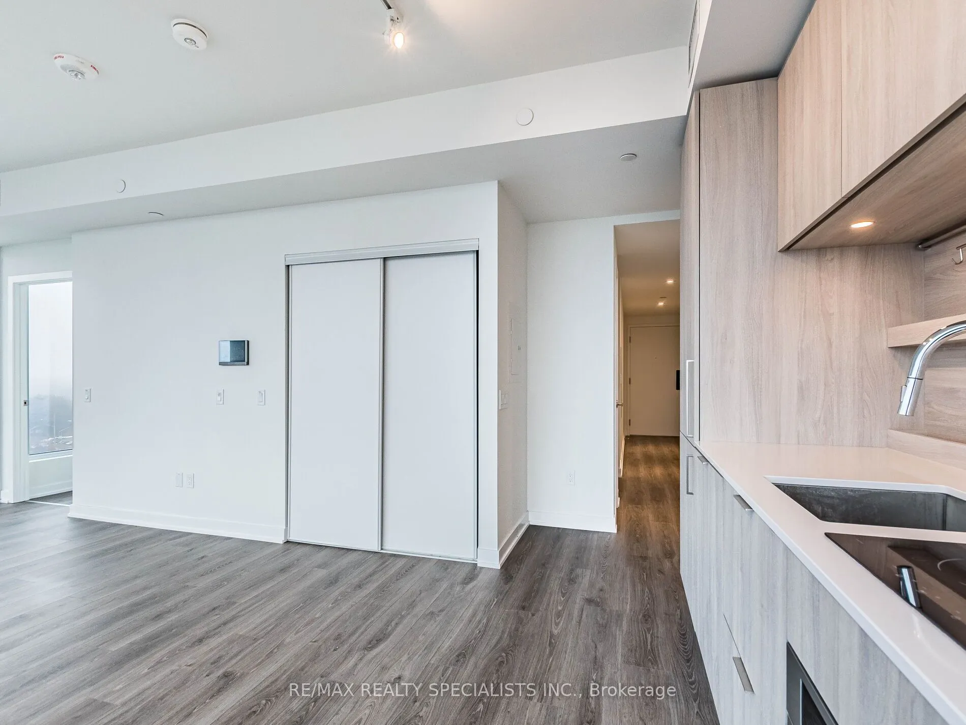 28 ANN Street #1315