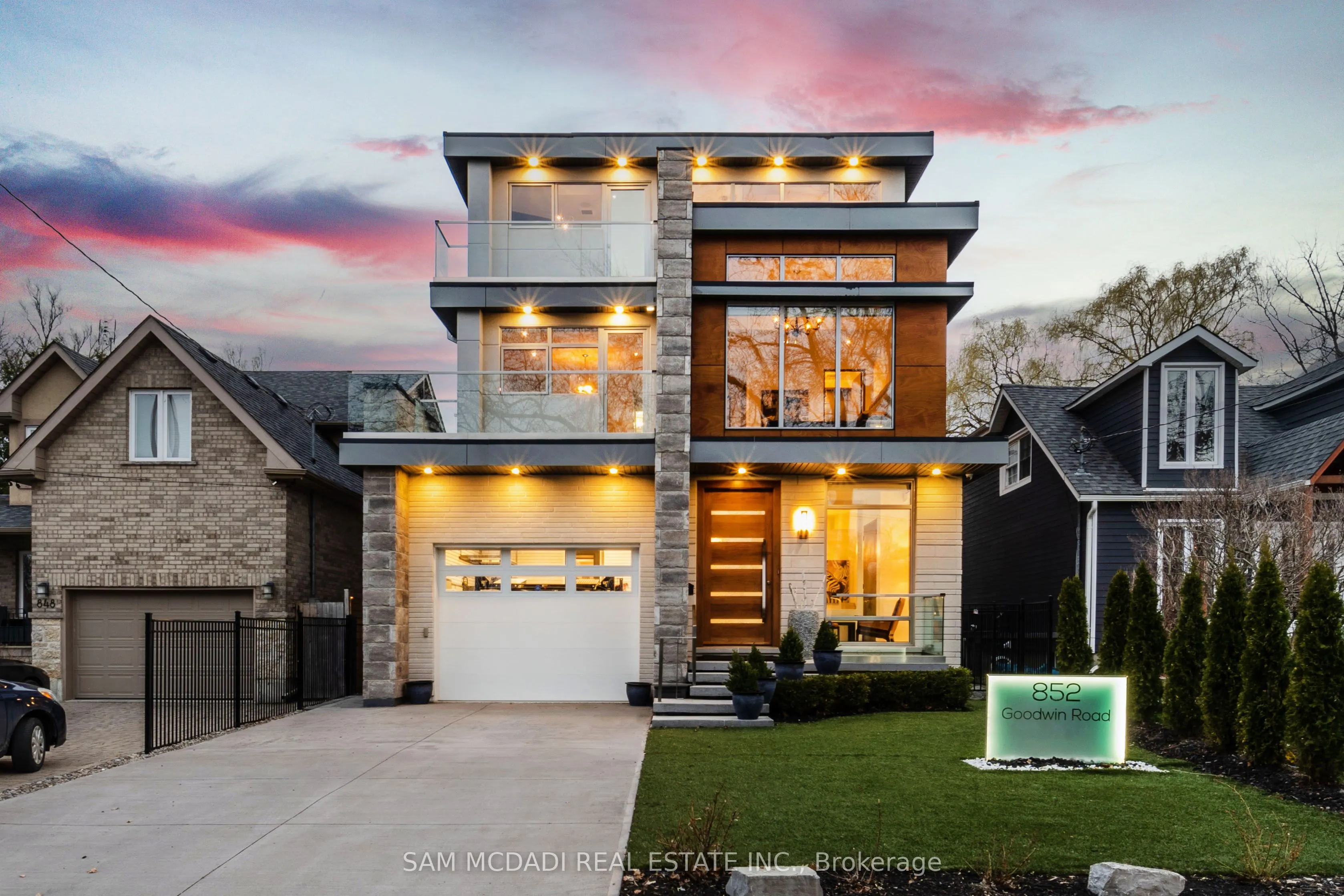 852 Goodwin Road