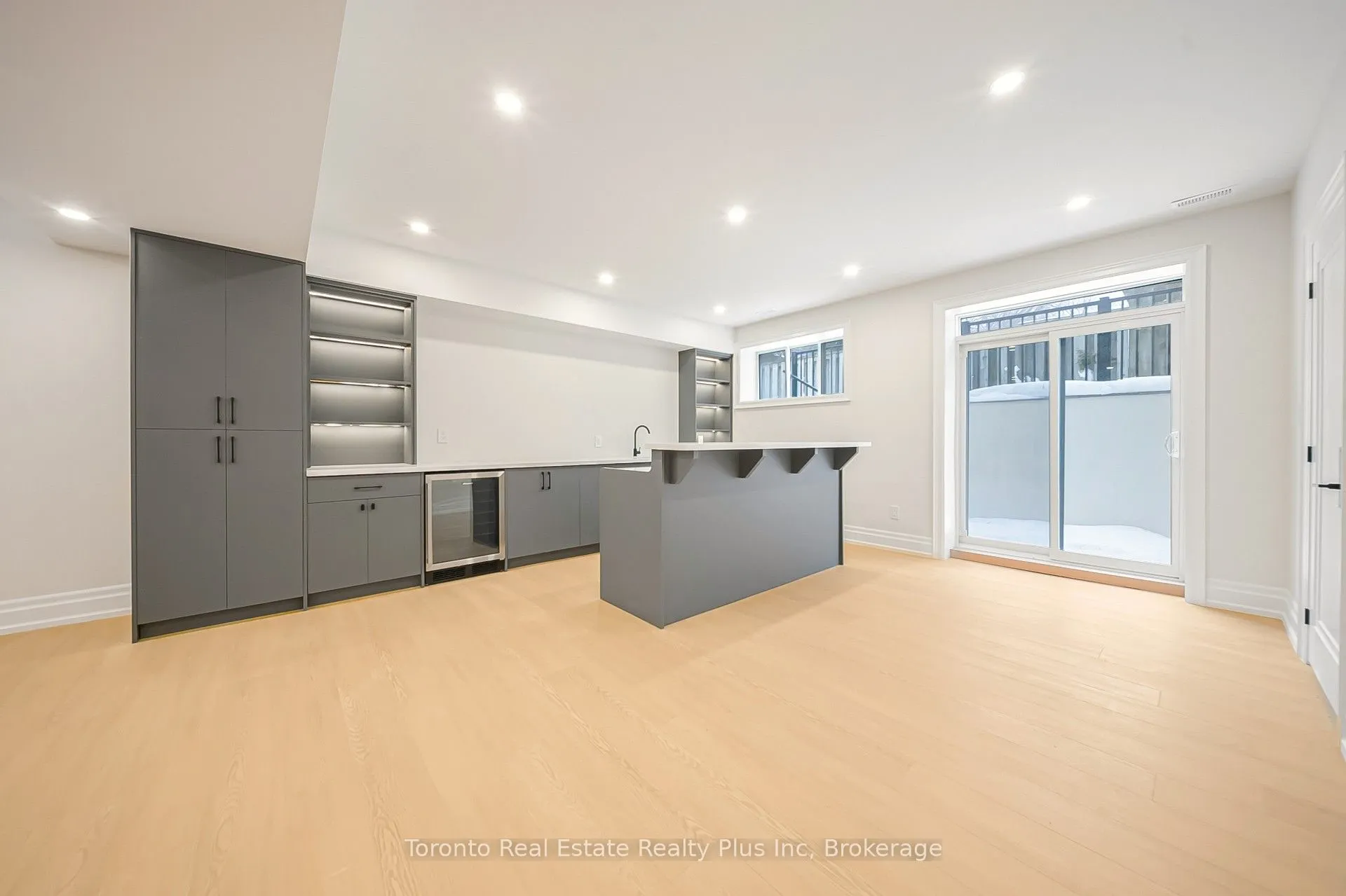 25 Cronin Drive