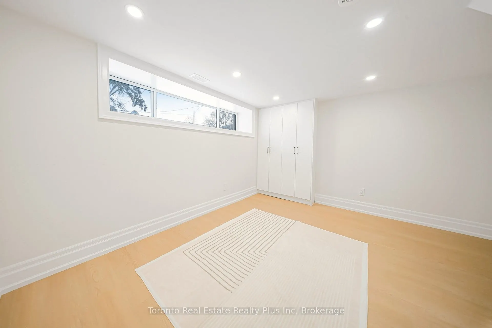 25 Cronin Drive