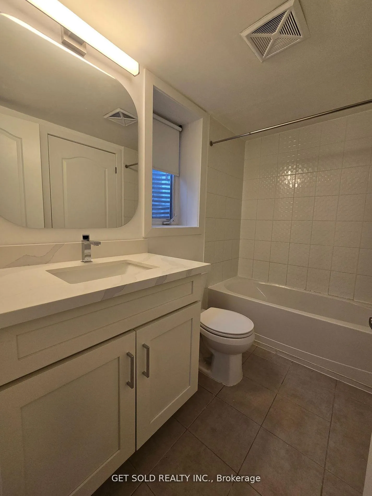 8 Drummond Street #421