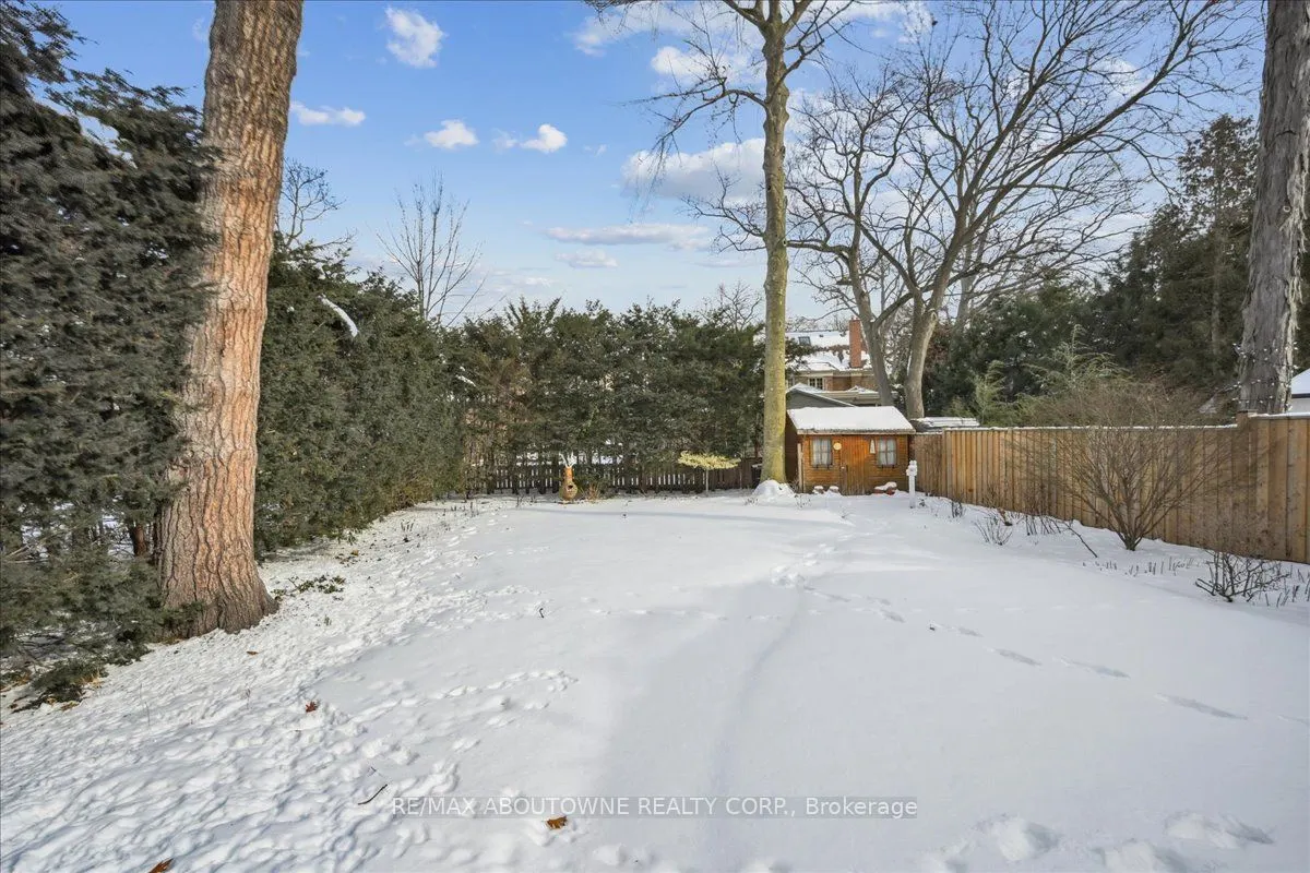 343 Douglas Avenue