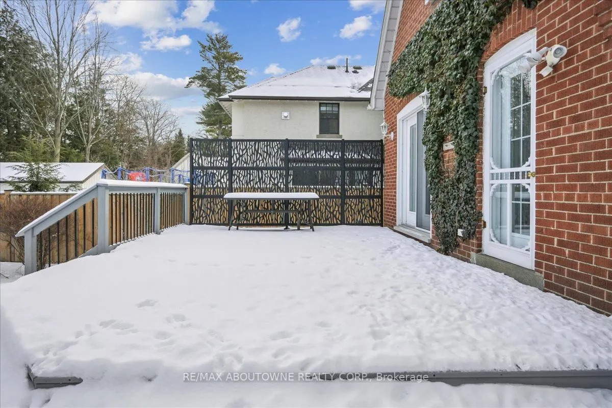 343 Douglas Avenue