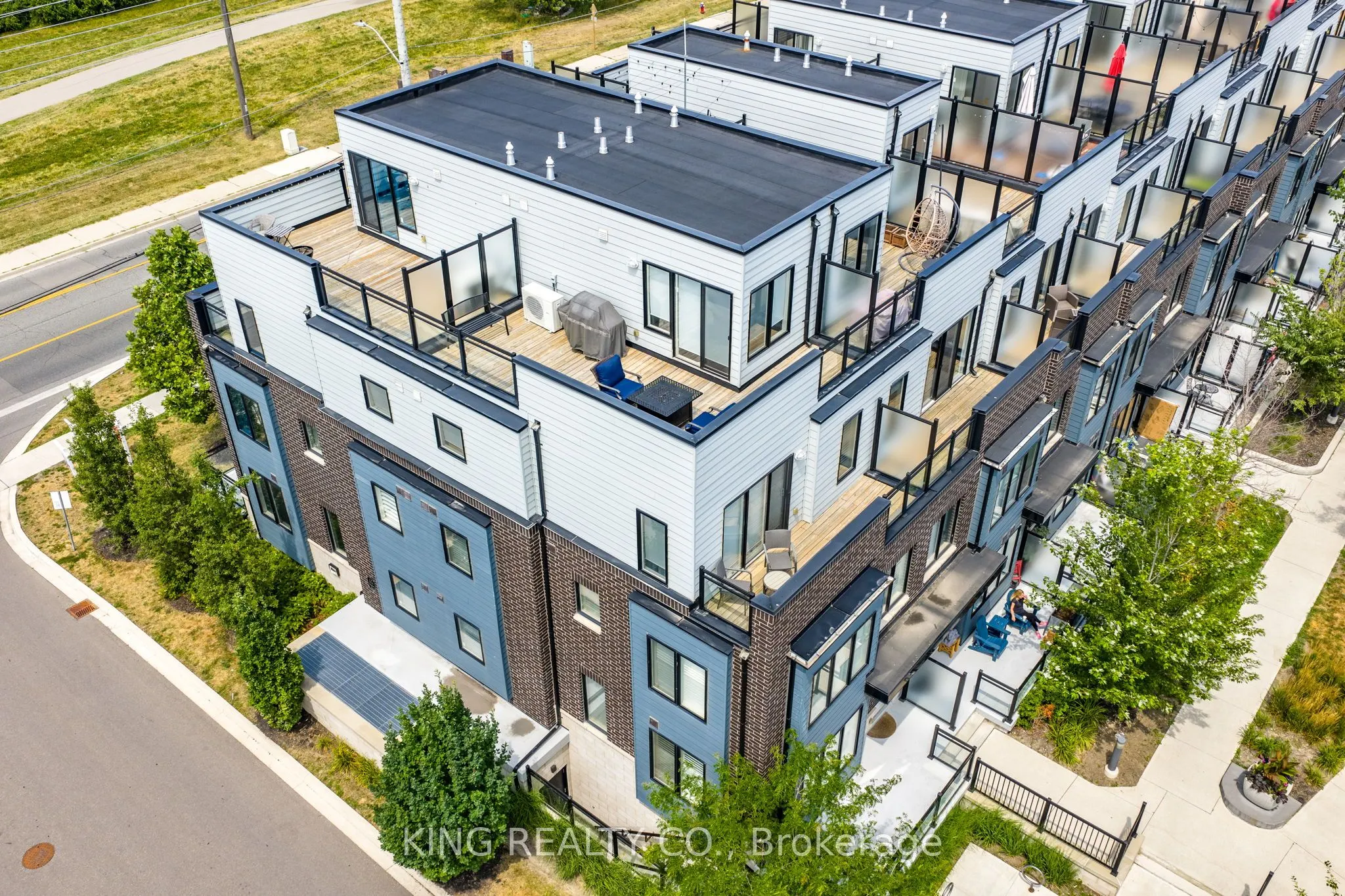2212 Bromsgrove Road #10